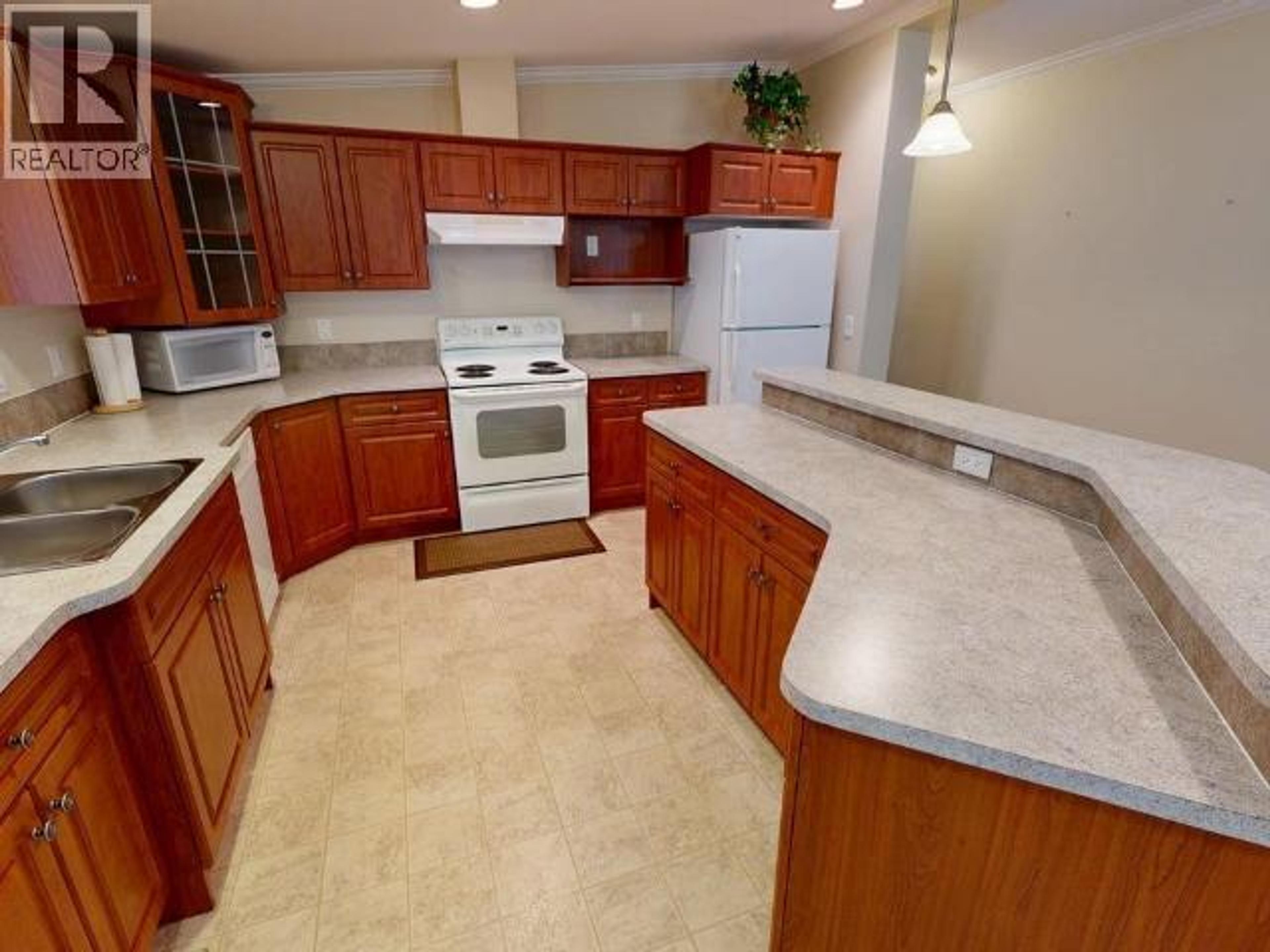 6-8442 SPRINGBROOK ROAD - Image 3