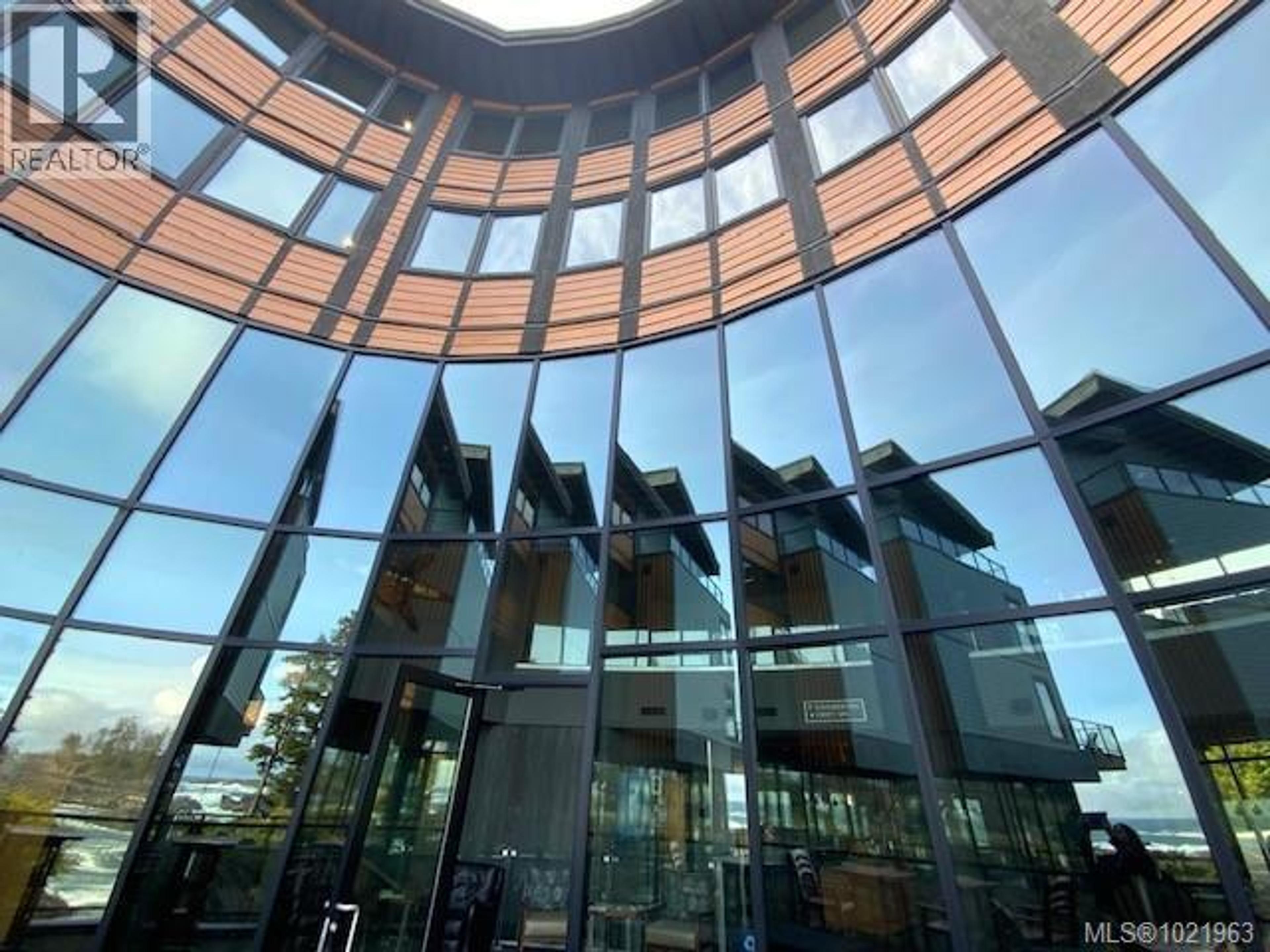 #1202 596 MARINE DR - 21