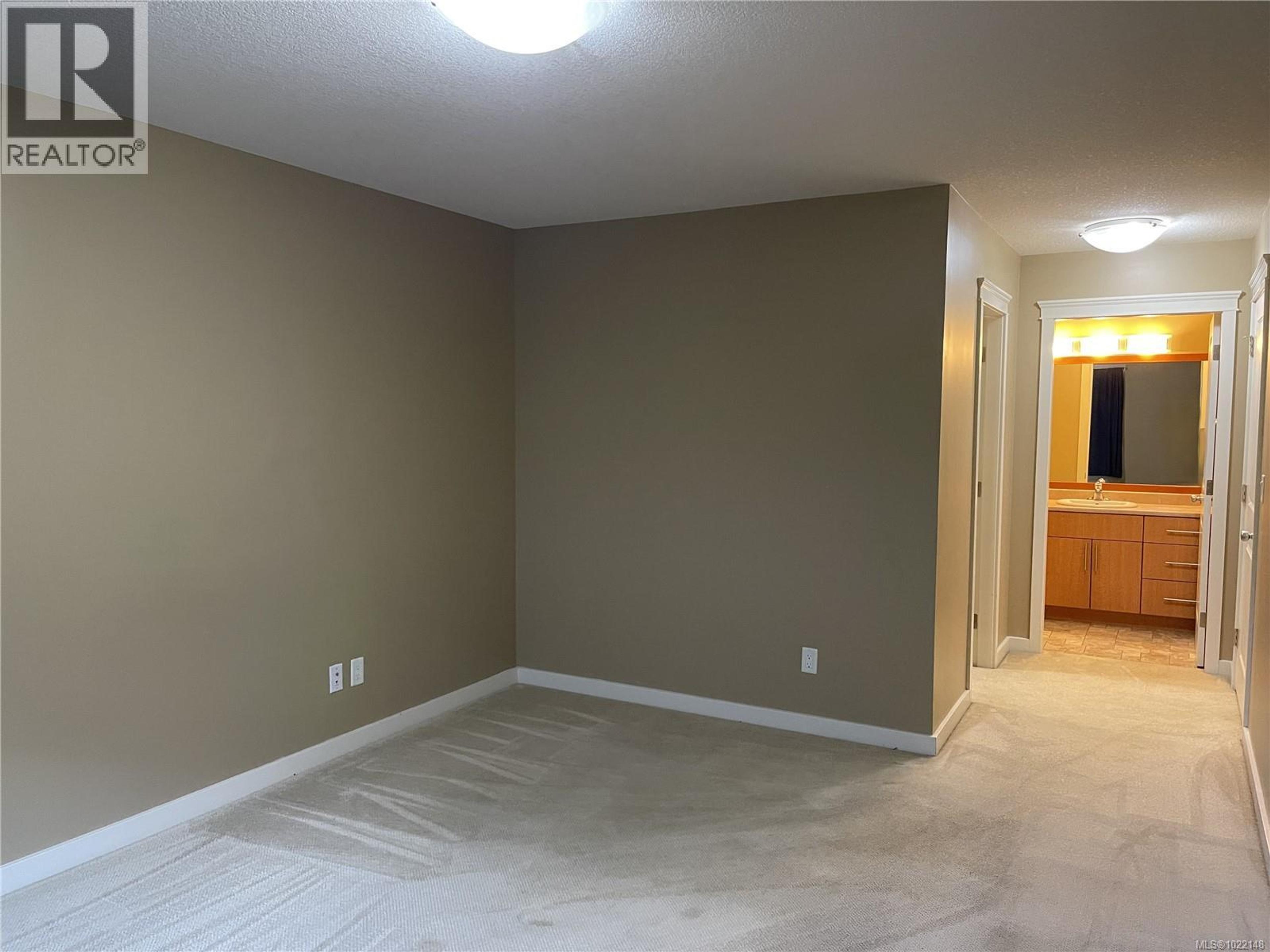 #2 3774 12TH AVE - 13