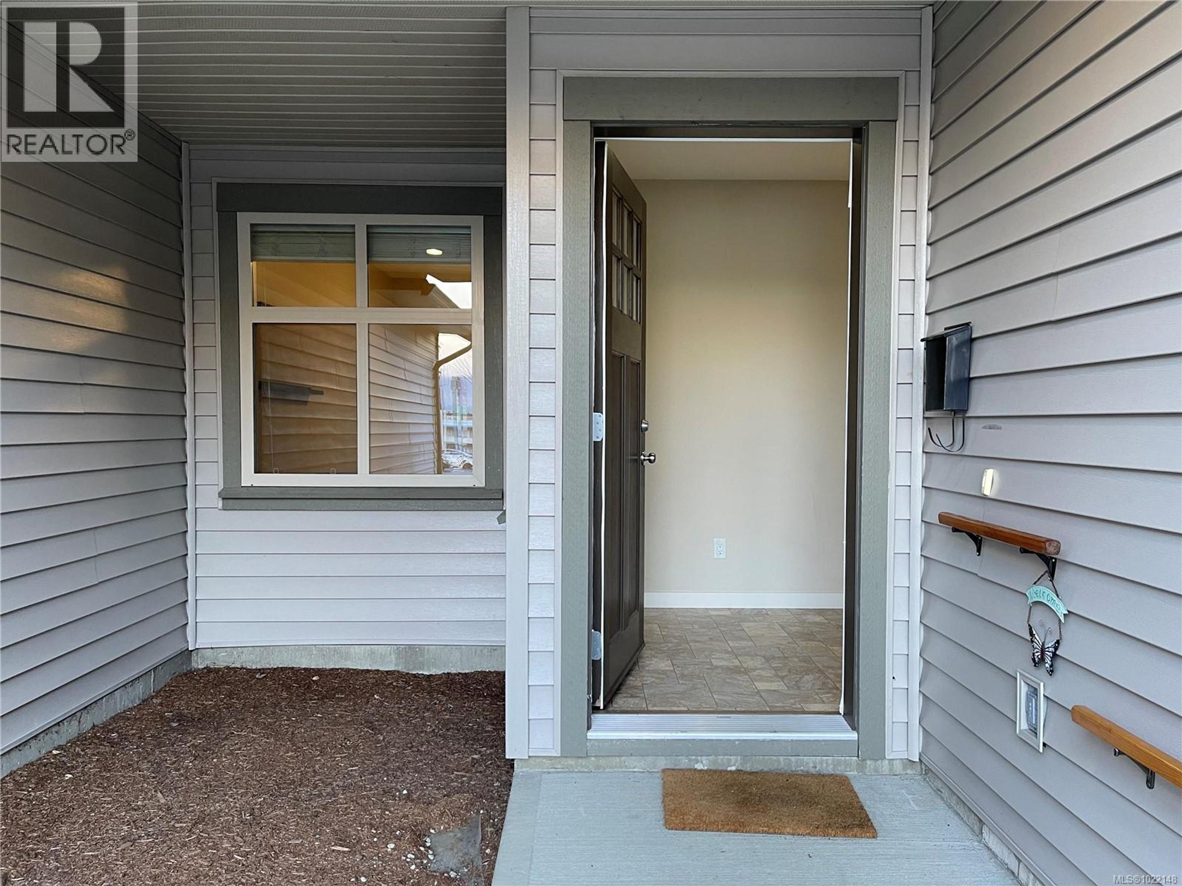 #2 3774 12TH AVE - Image 2