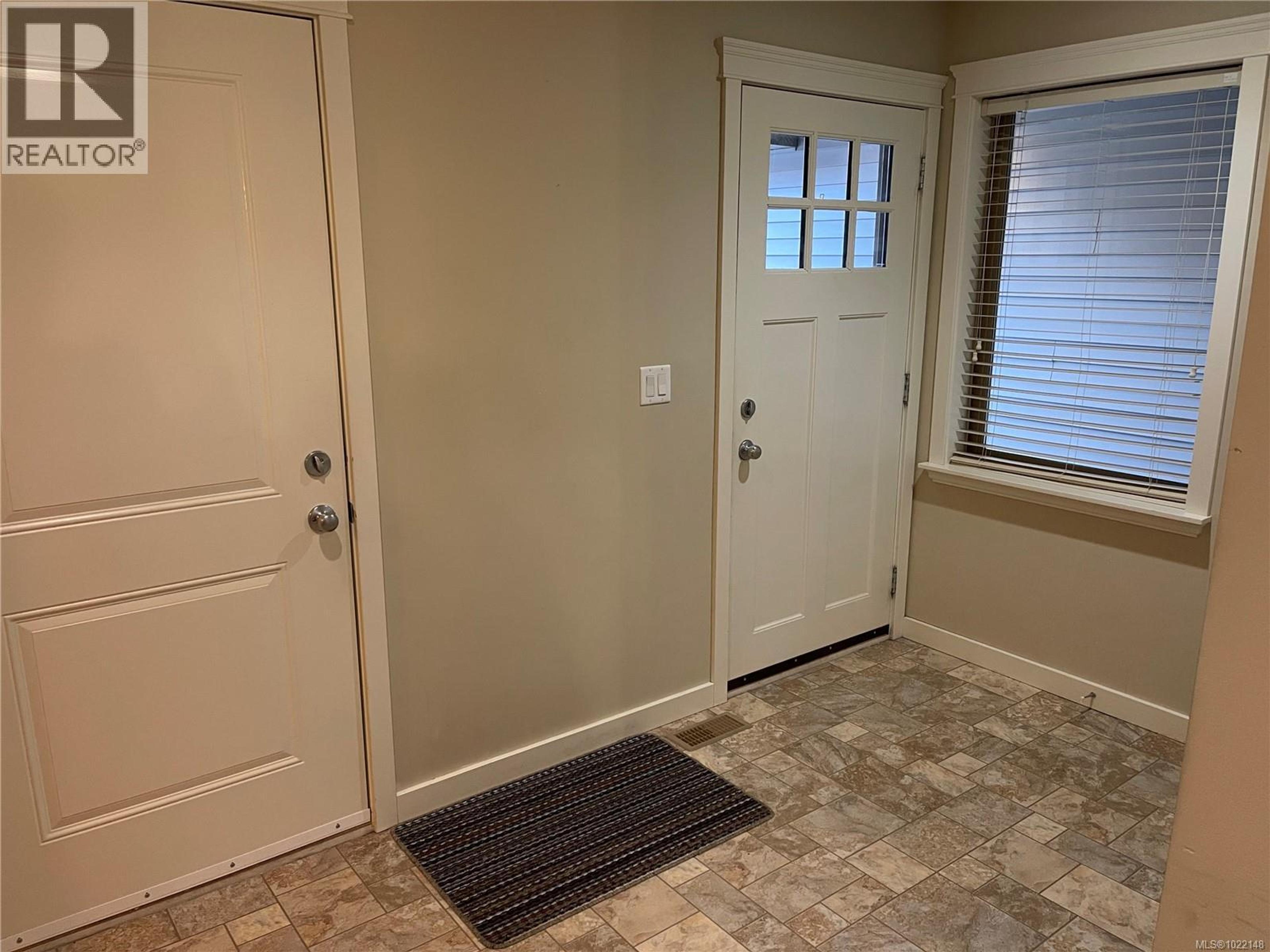 #2 3774 12TH AVE - Image 3