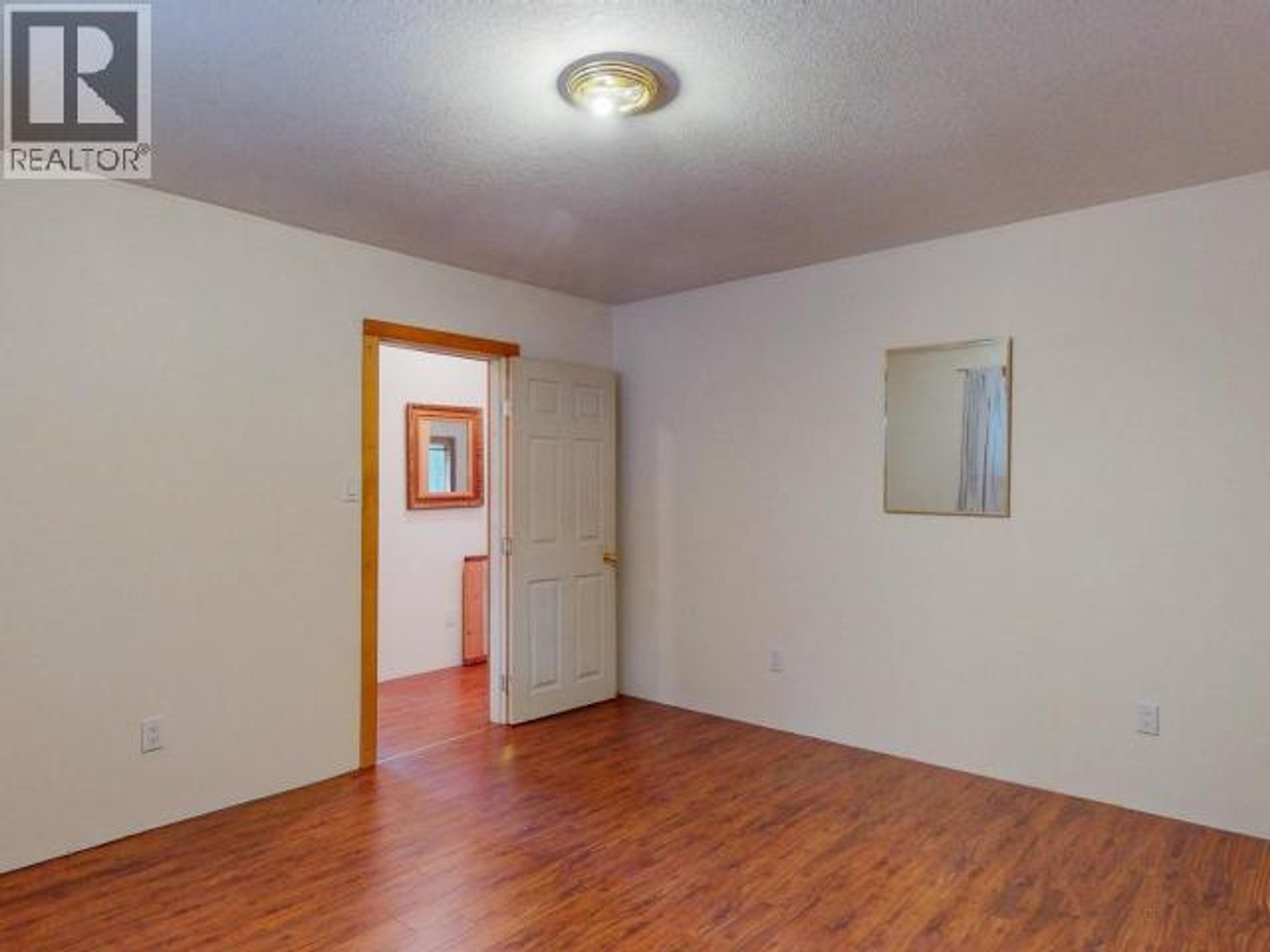 6080 SHELTER POINT ROAD - 15