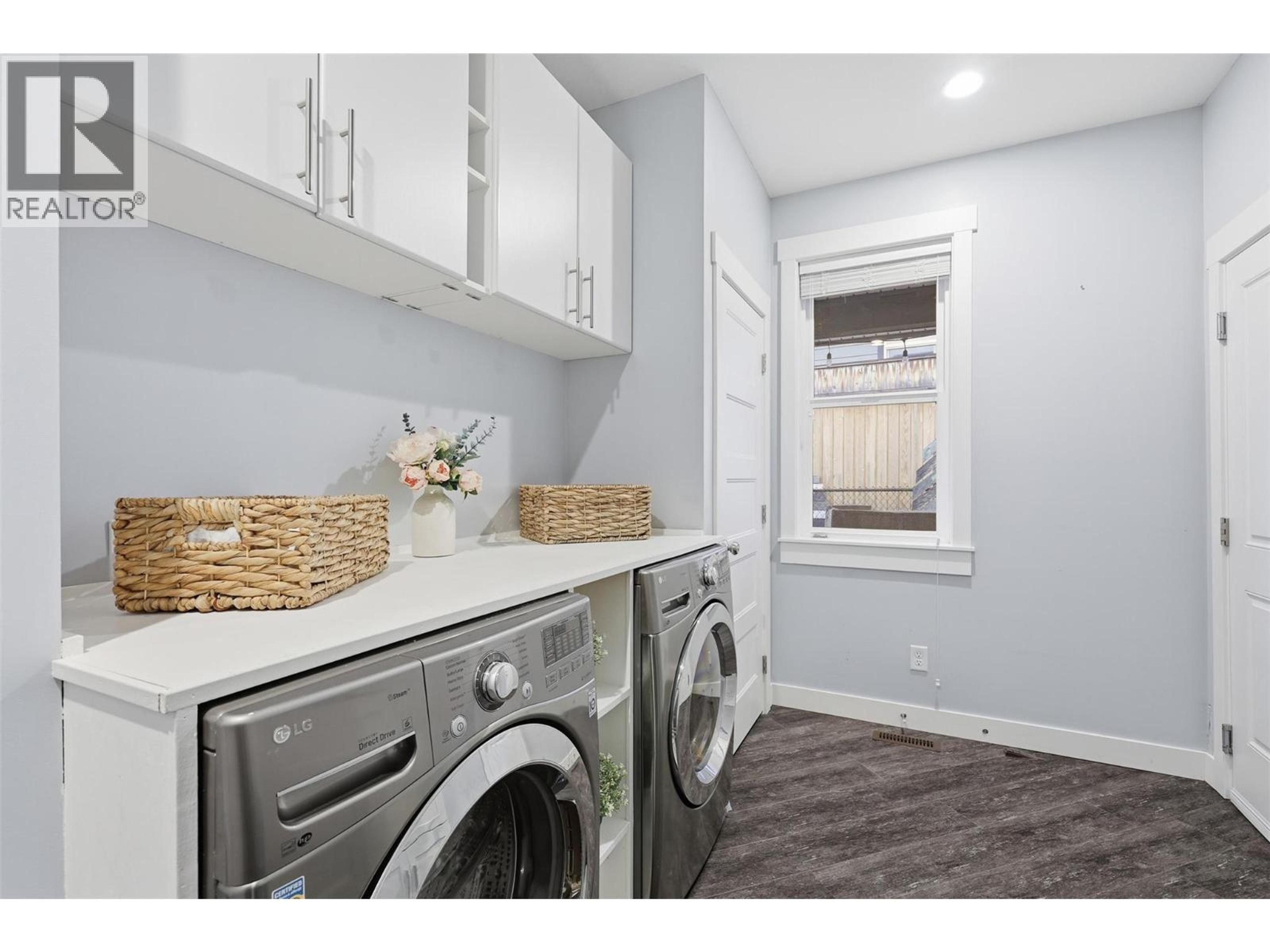 3005 MILLER COURT - 22