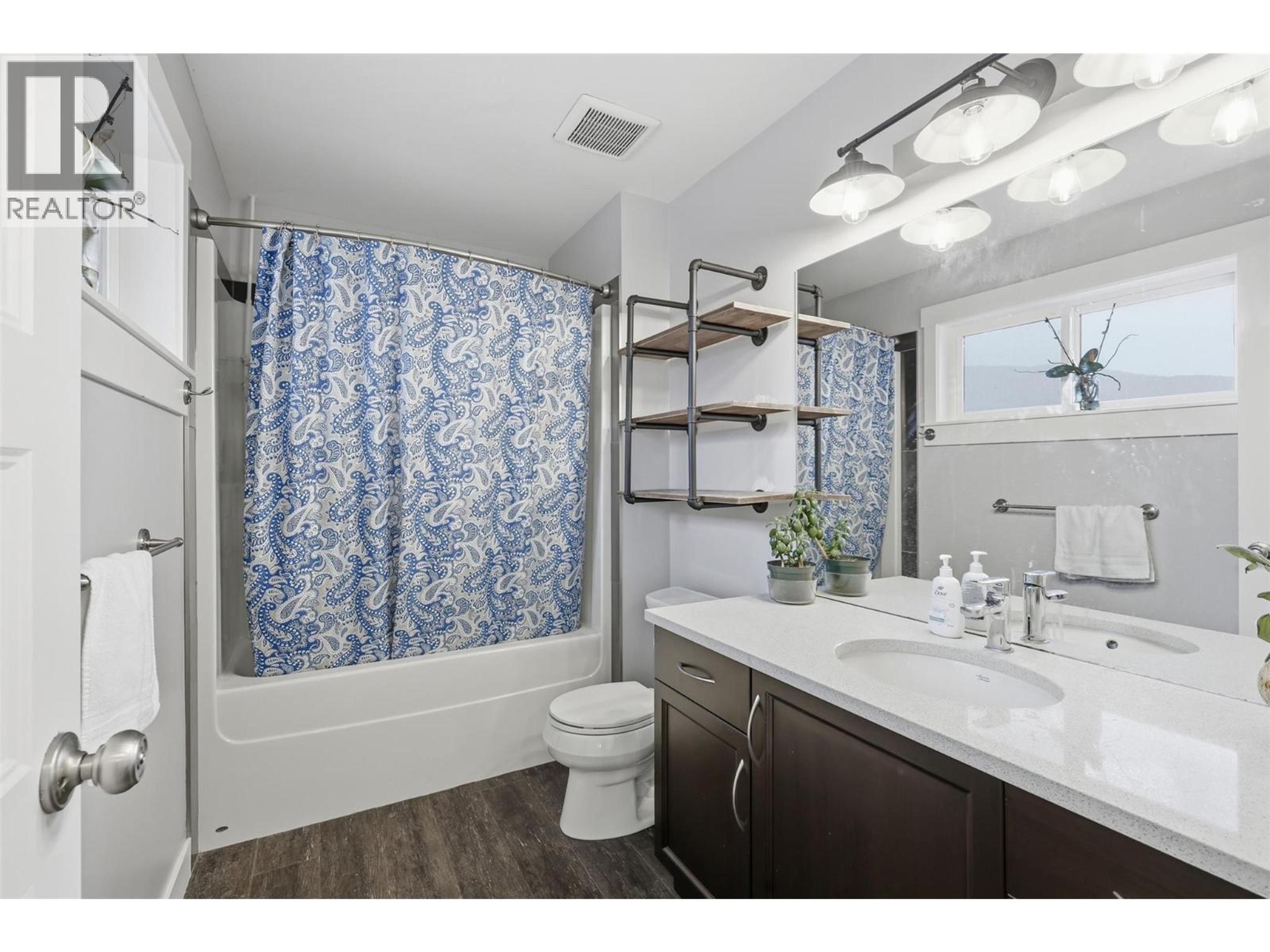 3005 MILLER COURT - 31