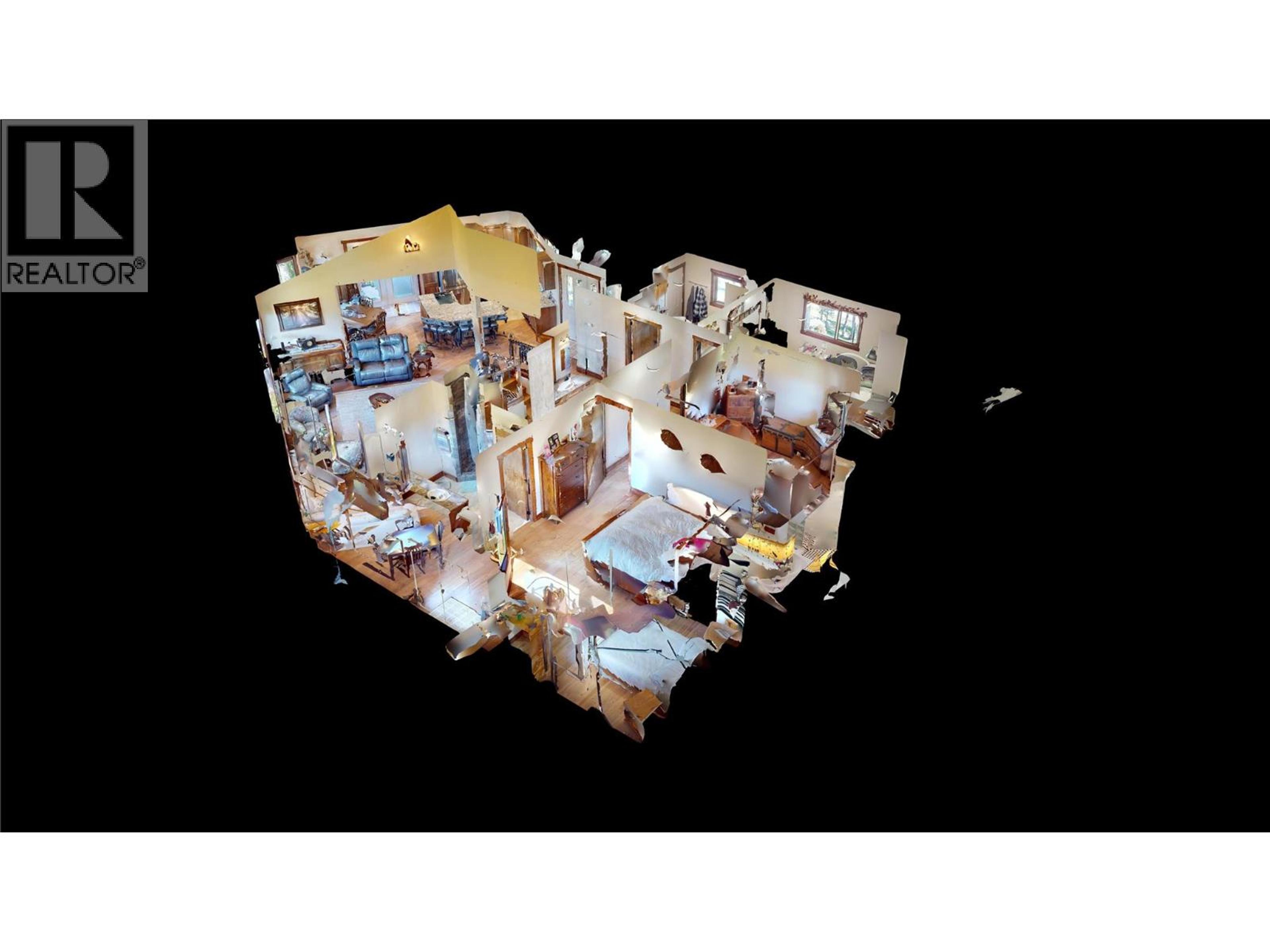 8380 RICHARDSON CRESCENT - 35