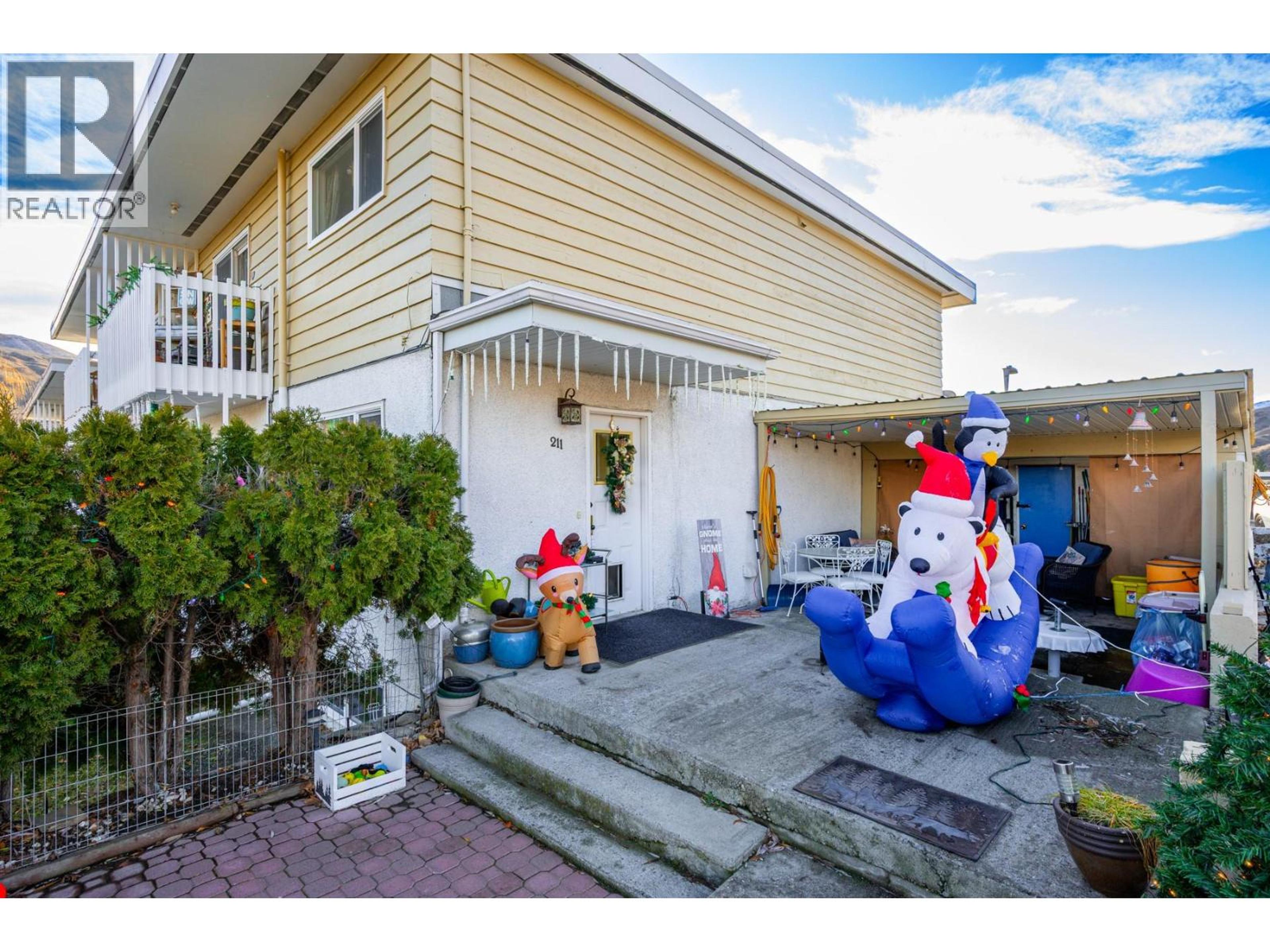 #211 825 HILL STREET - 7