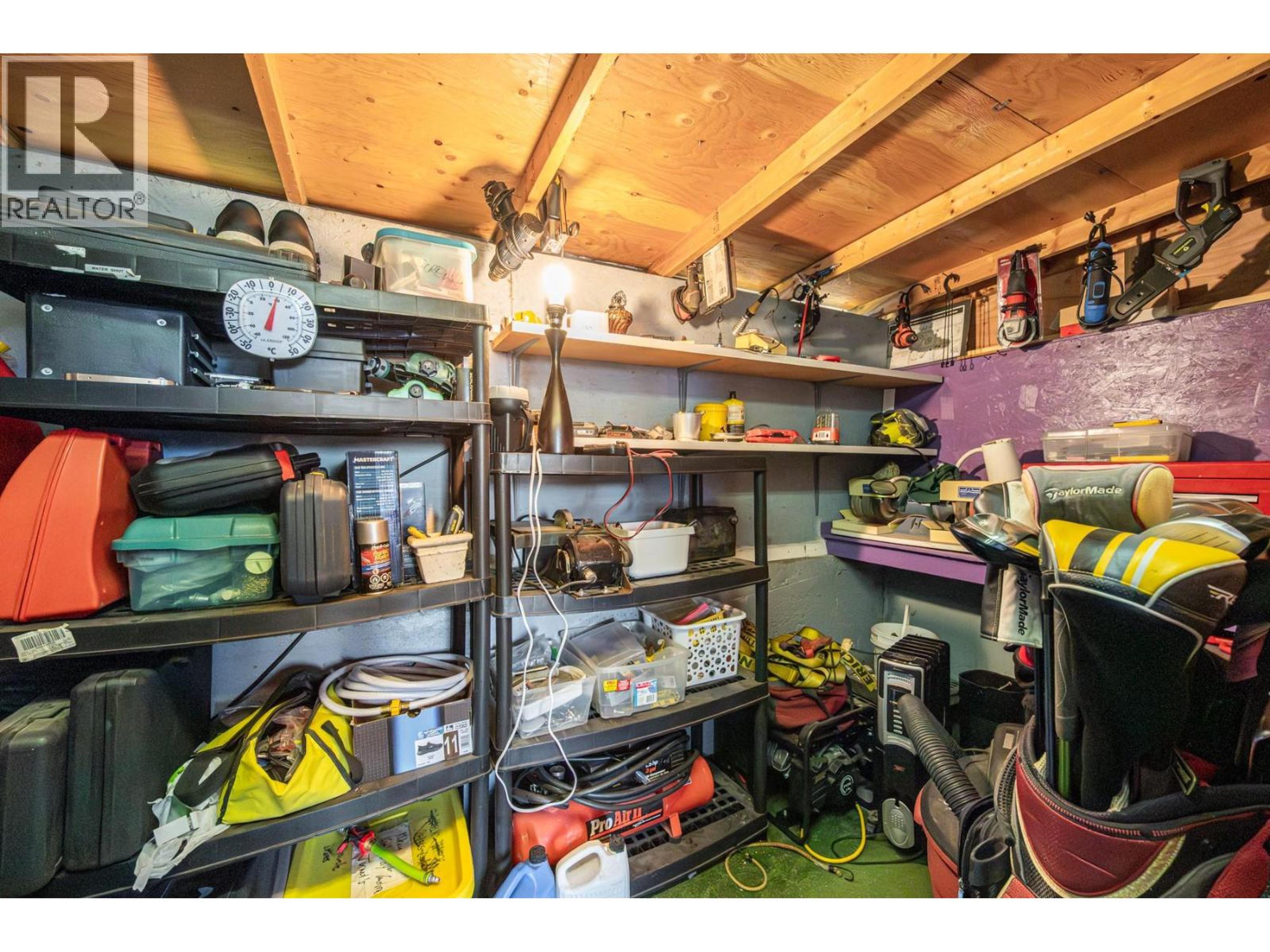 #211 825 HILL STREET - 35