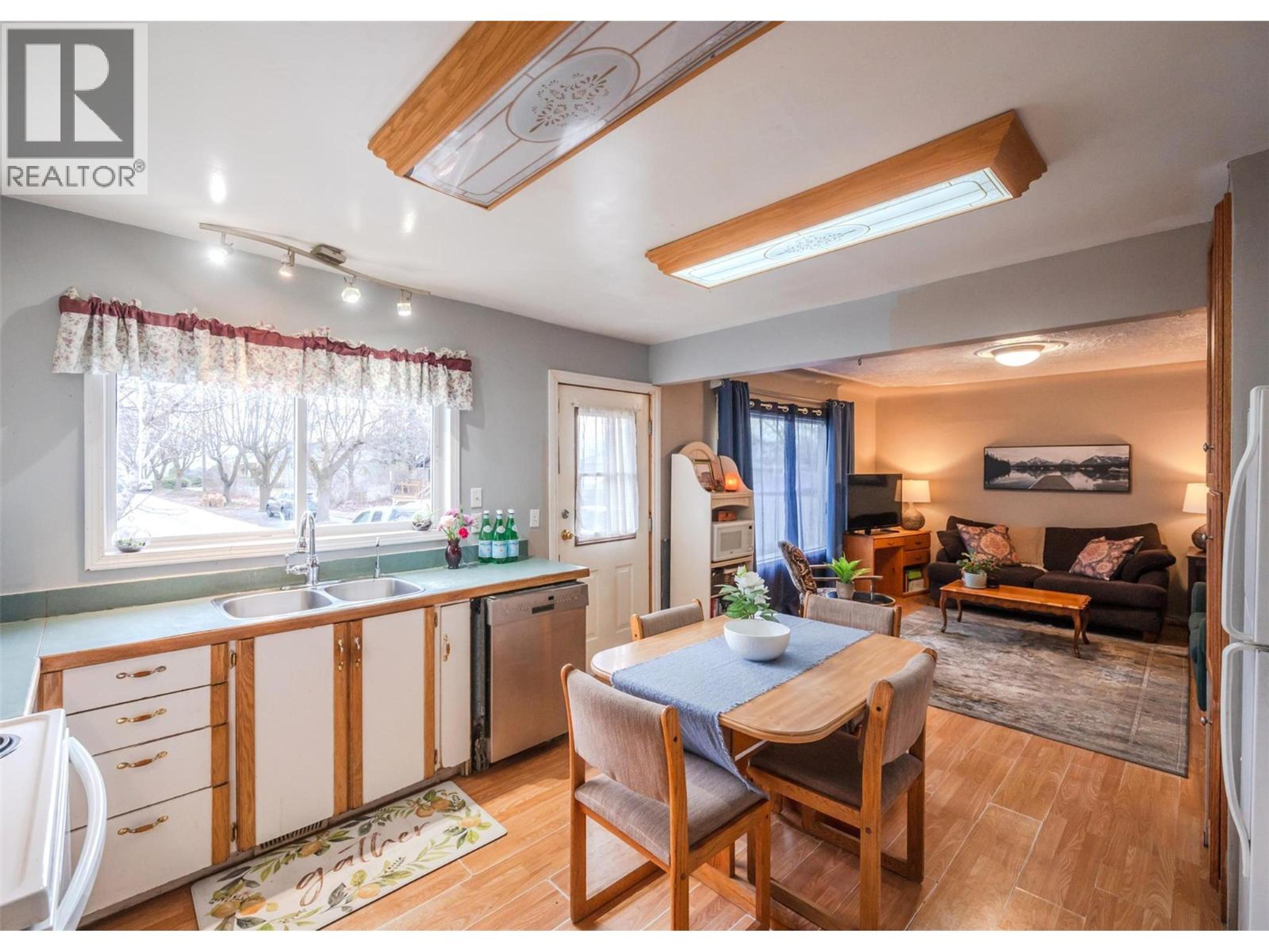 6404 SPARTAN STREET - 12