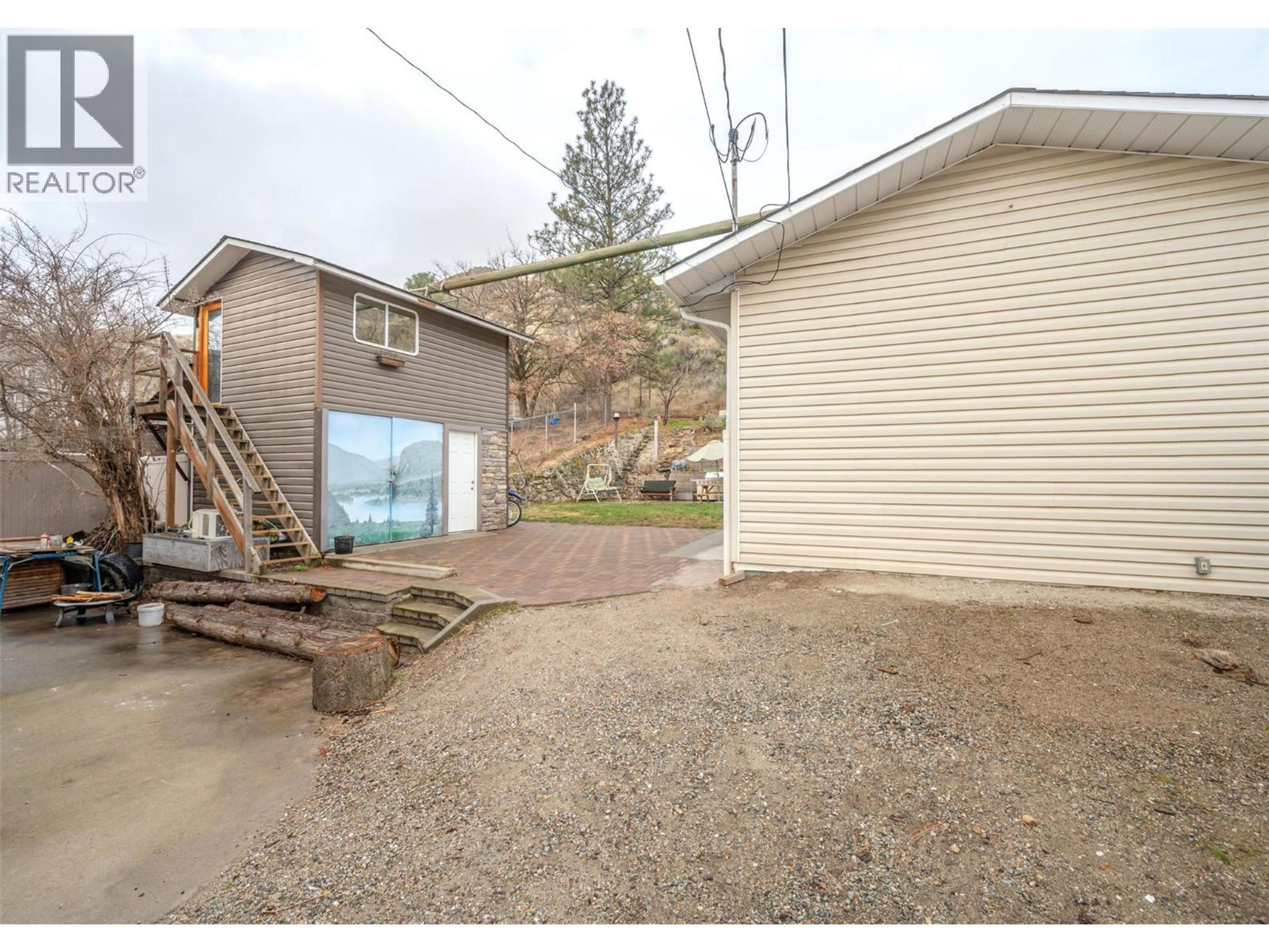 6404 SPARTAN STREET - 66