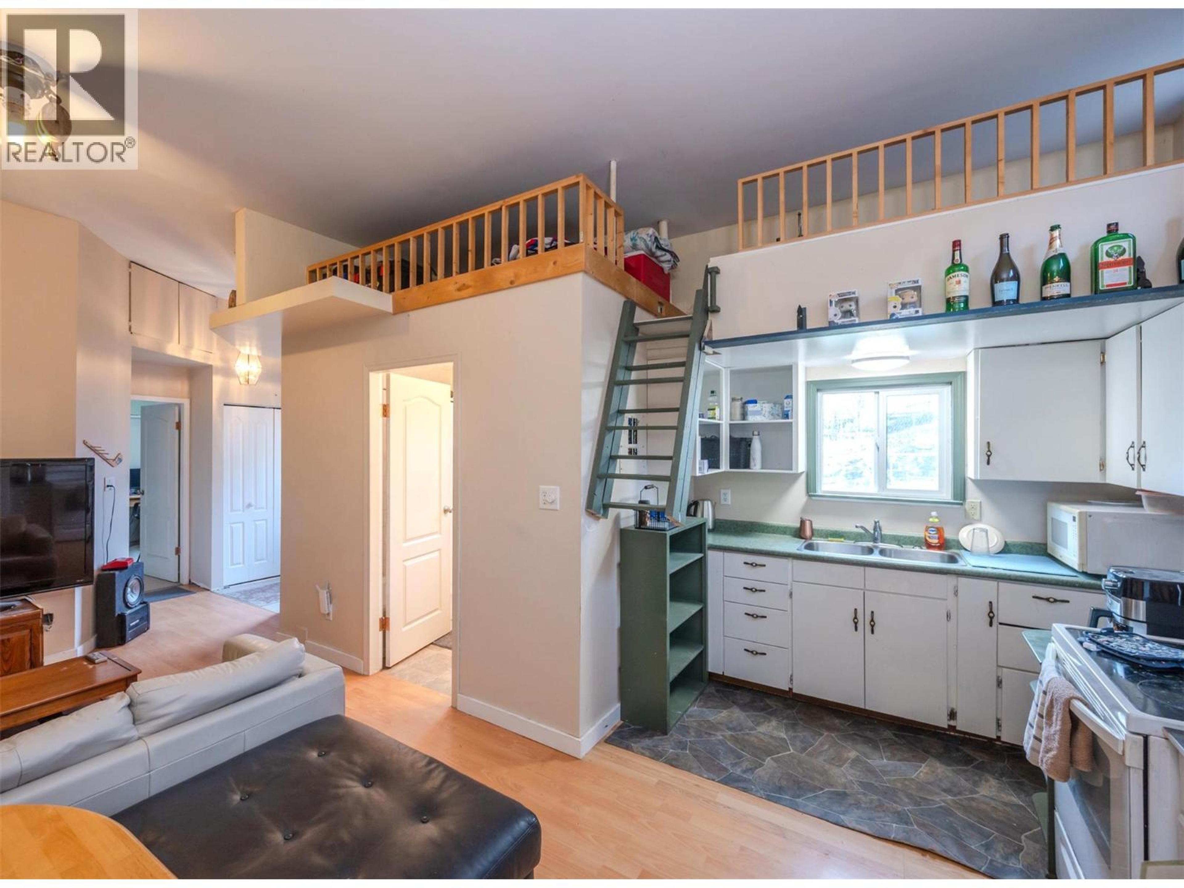 6404 SPARTAN STREET - 59