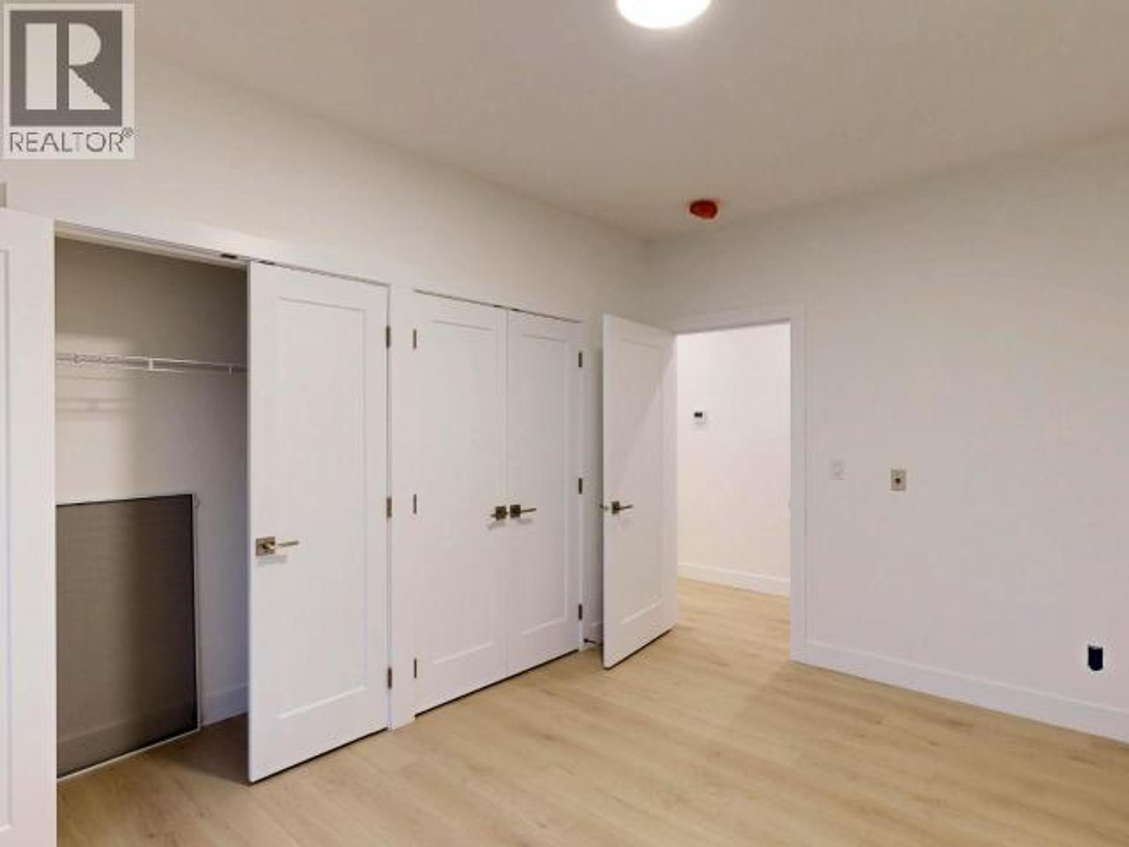 #C201 6900 BURNABY STREET - 21