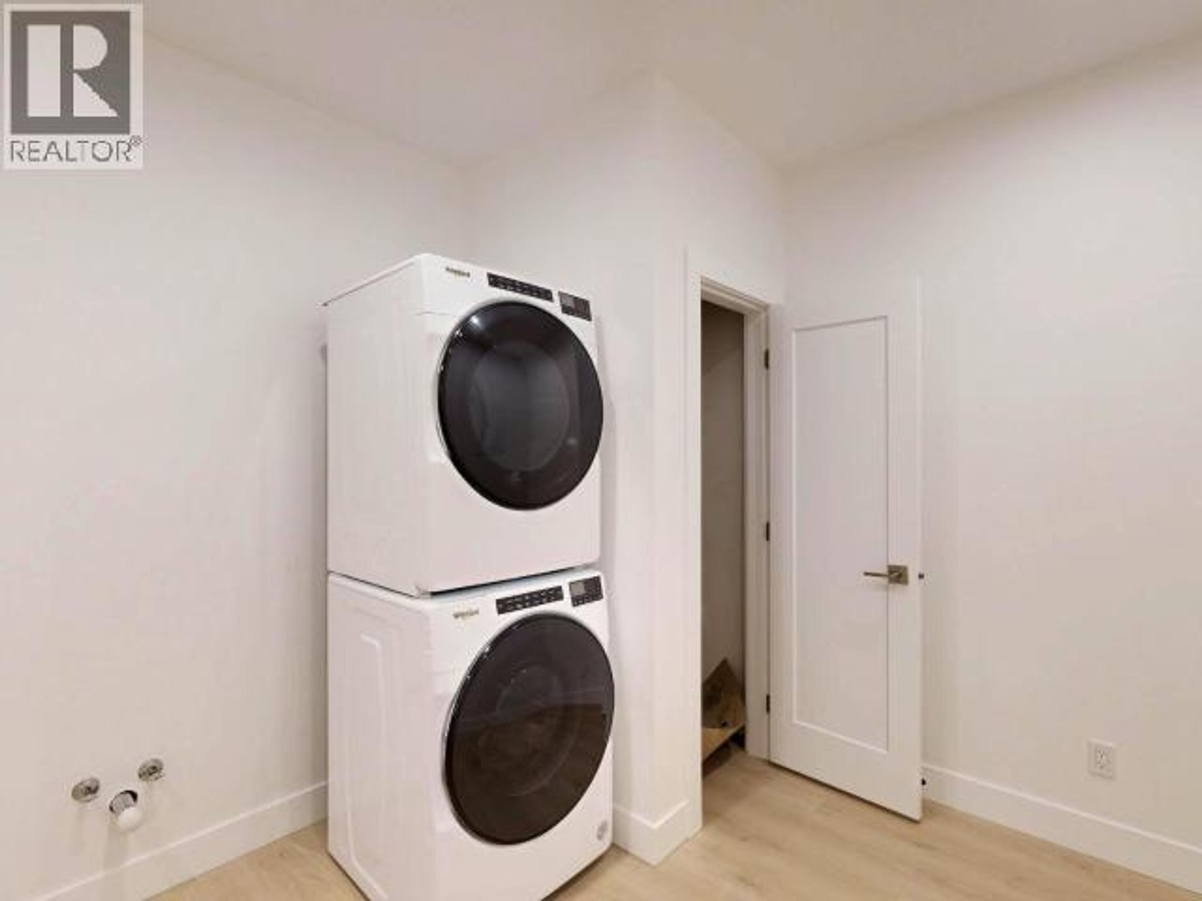 #C201 6900 BURNABY STREET - 23