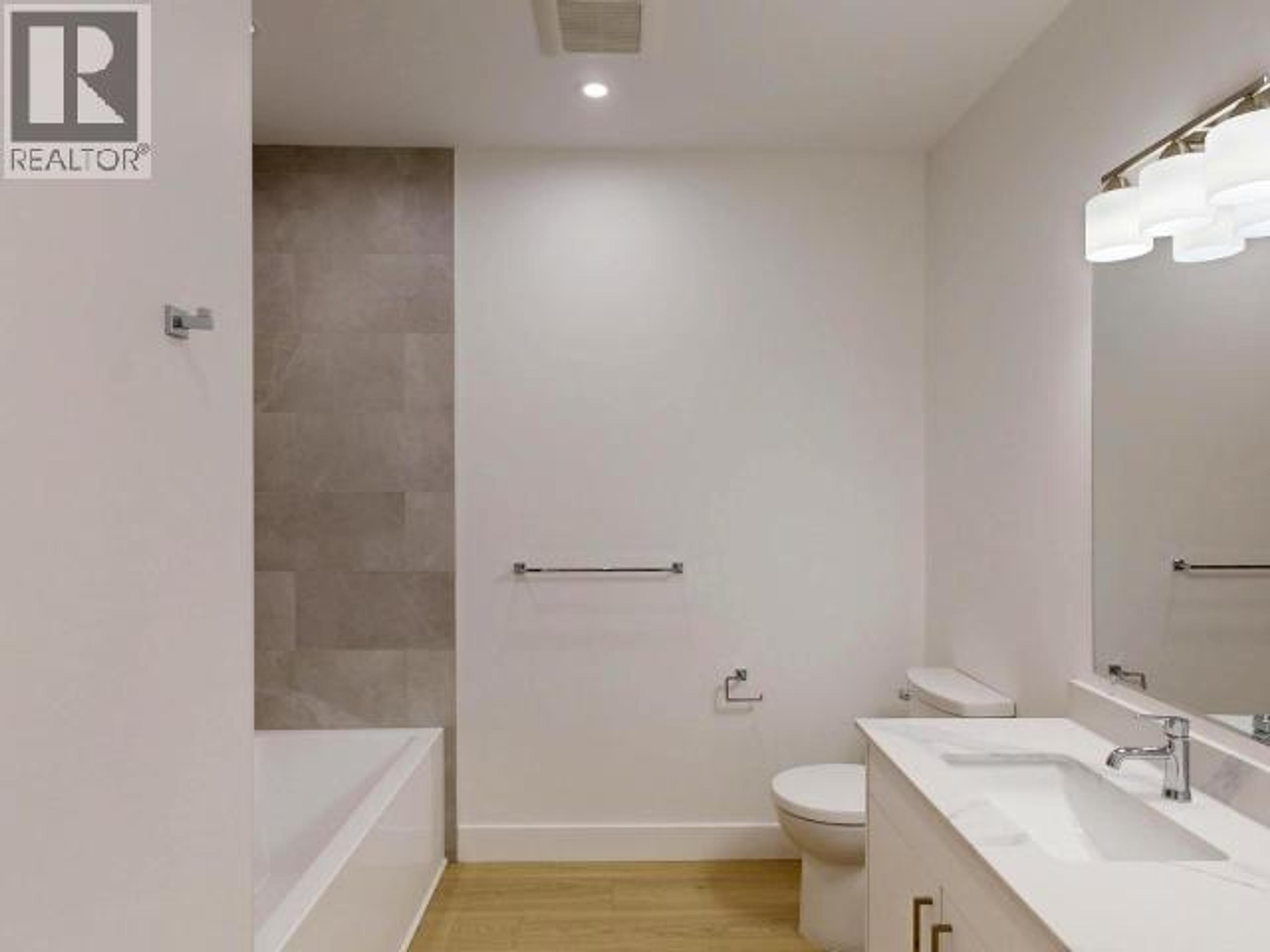 #C102 6900 BURNABY STREET - 19