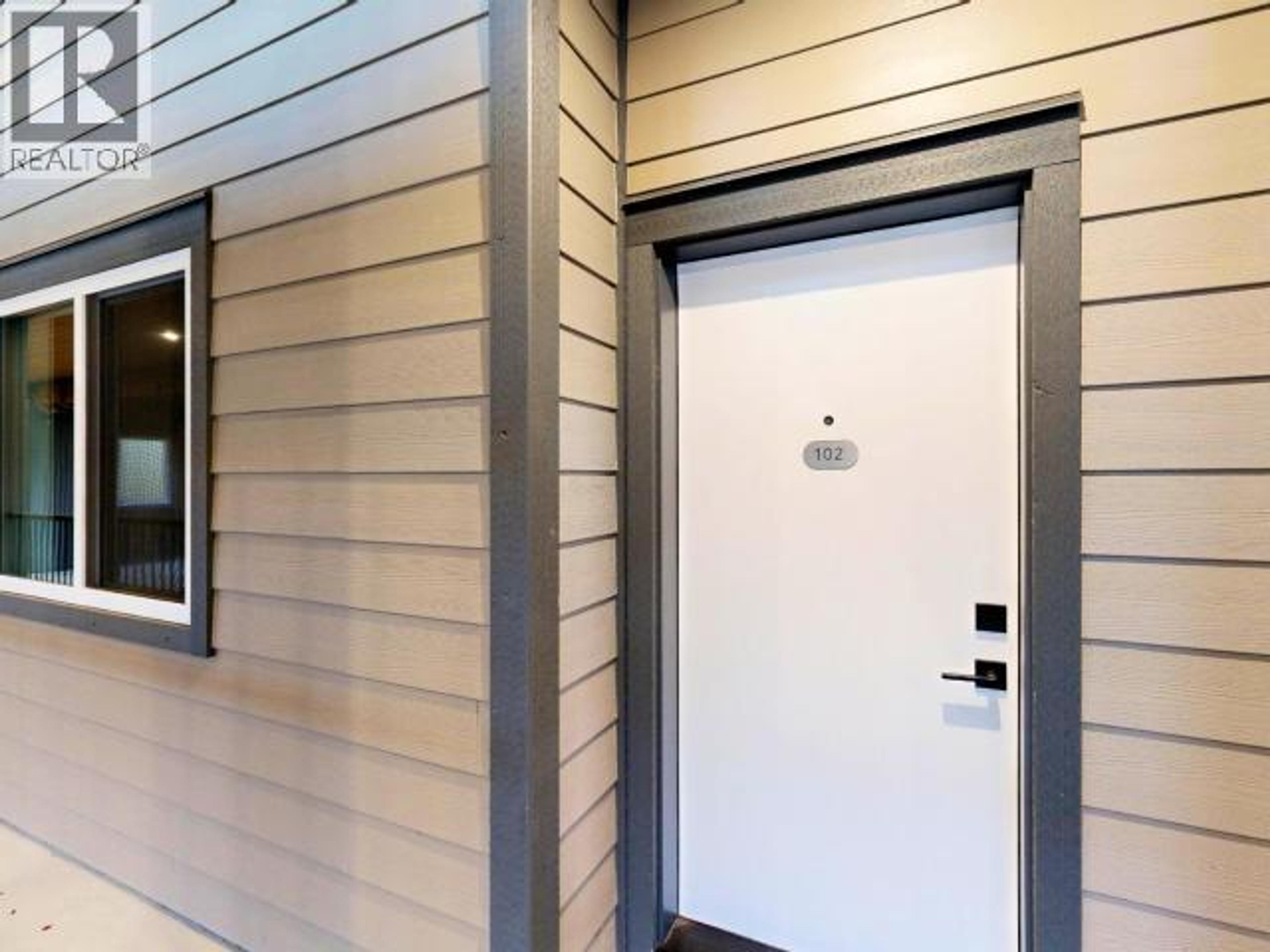 #C102 6900 BURNABY STREET - 4