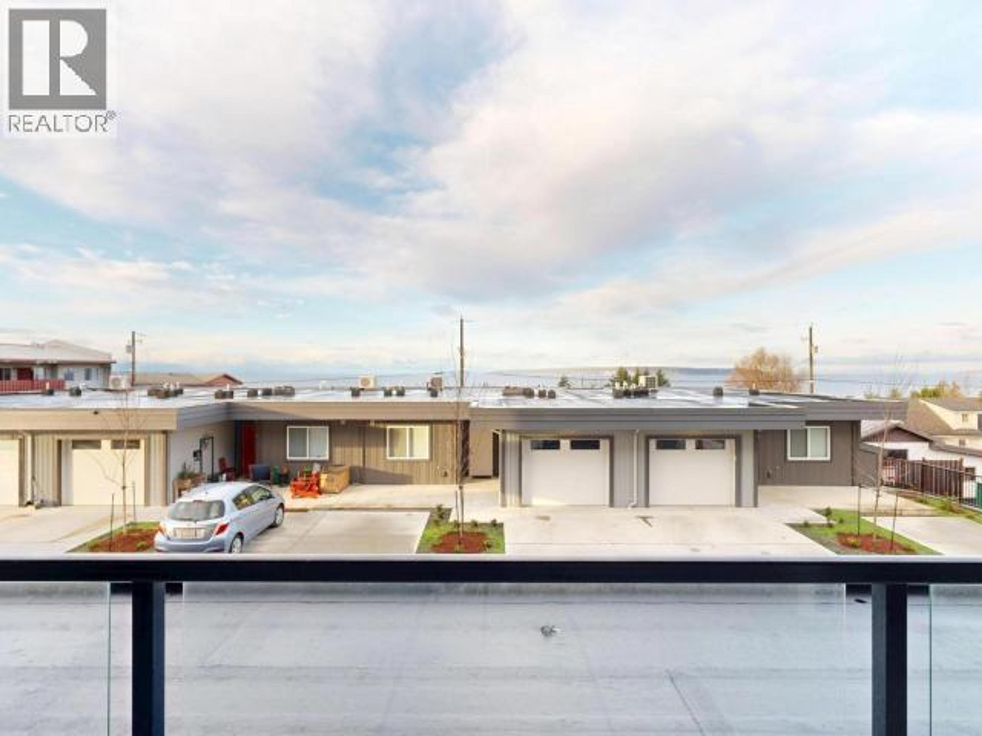 #C102 6900 BURNABY STREET - 5