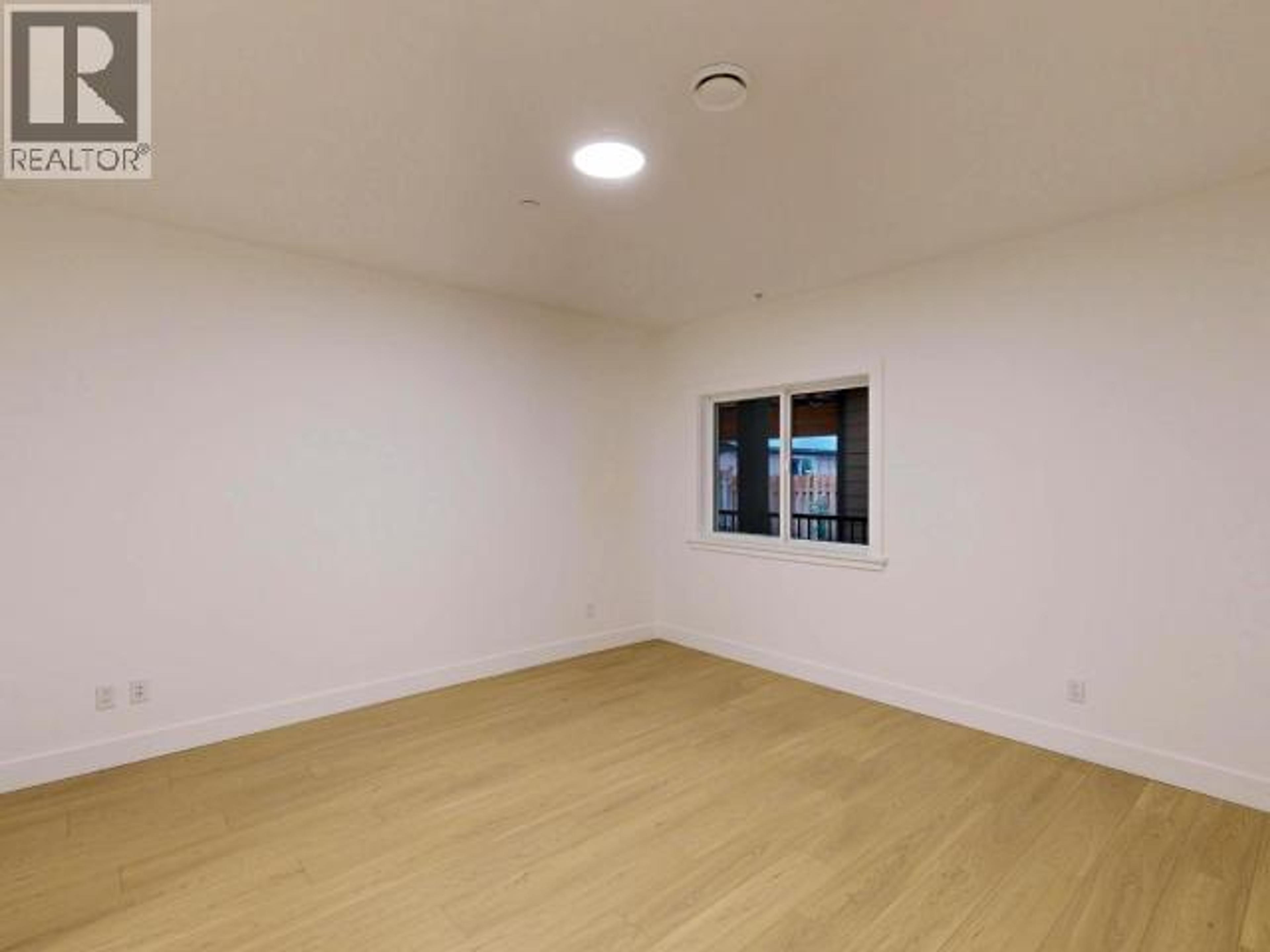 #C204 6900 BURNABY STREET - 12