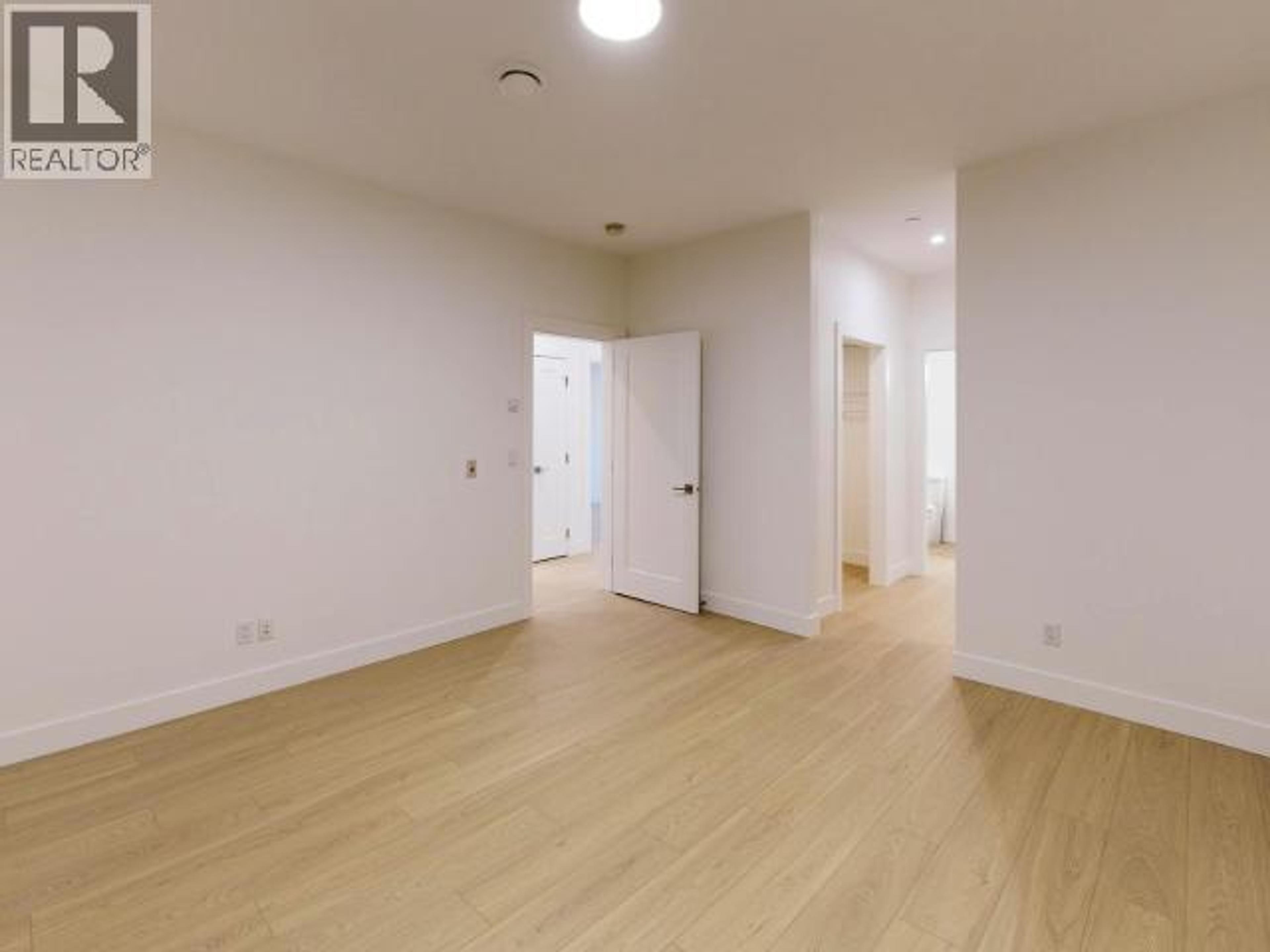 #C204 6900 BURNABY STREET - 13