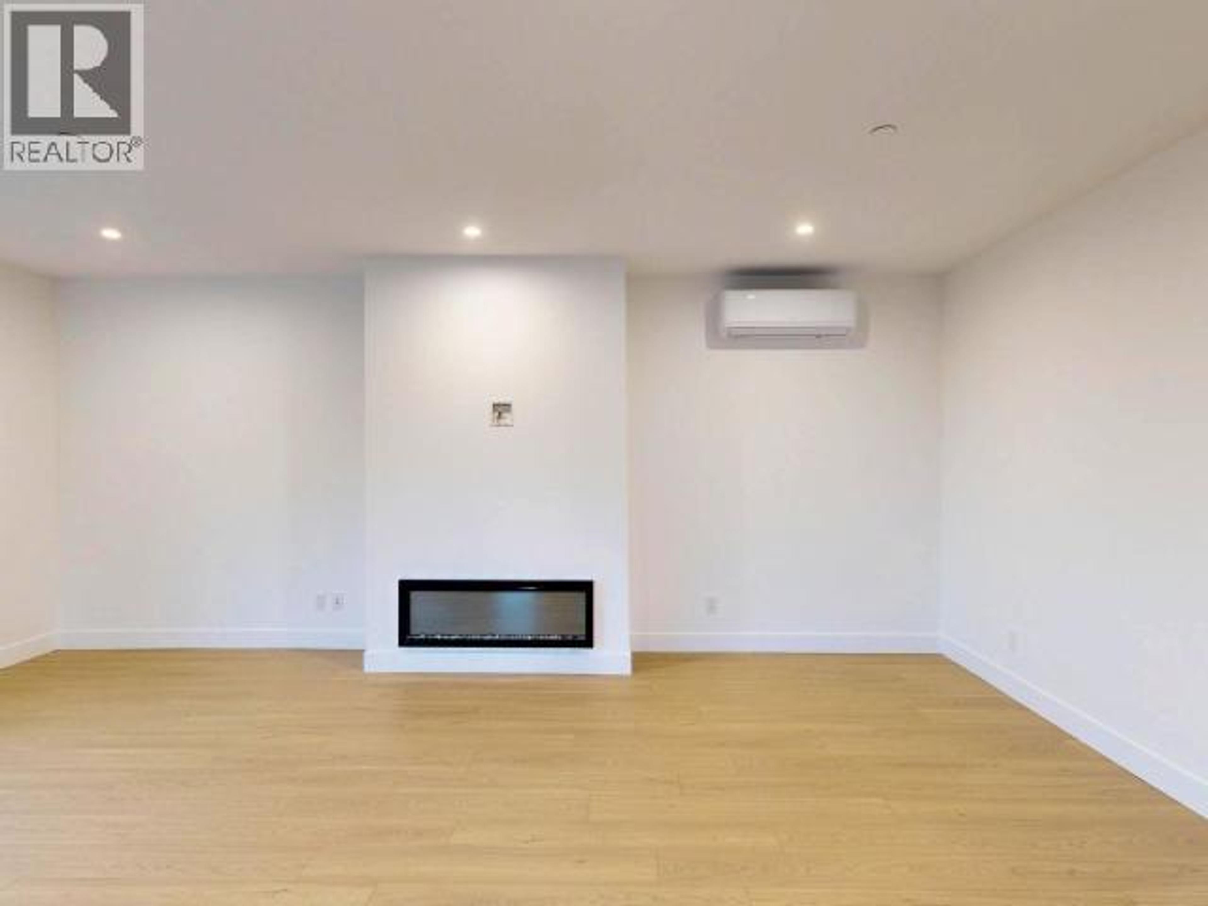 #C204 6900 BURNABY STREET - 8