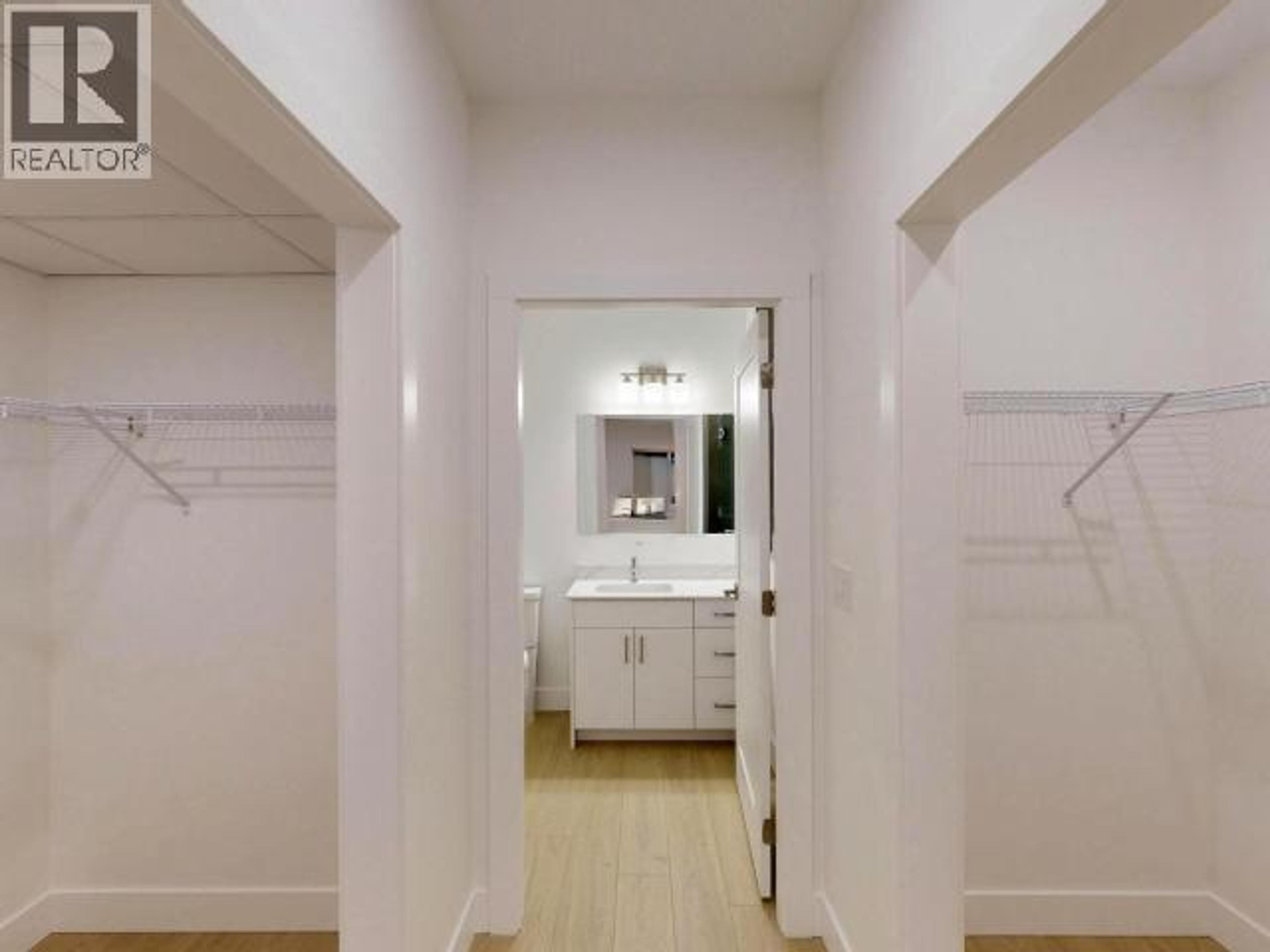 #C202 6900 BURNABY STREET - 14