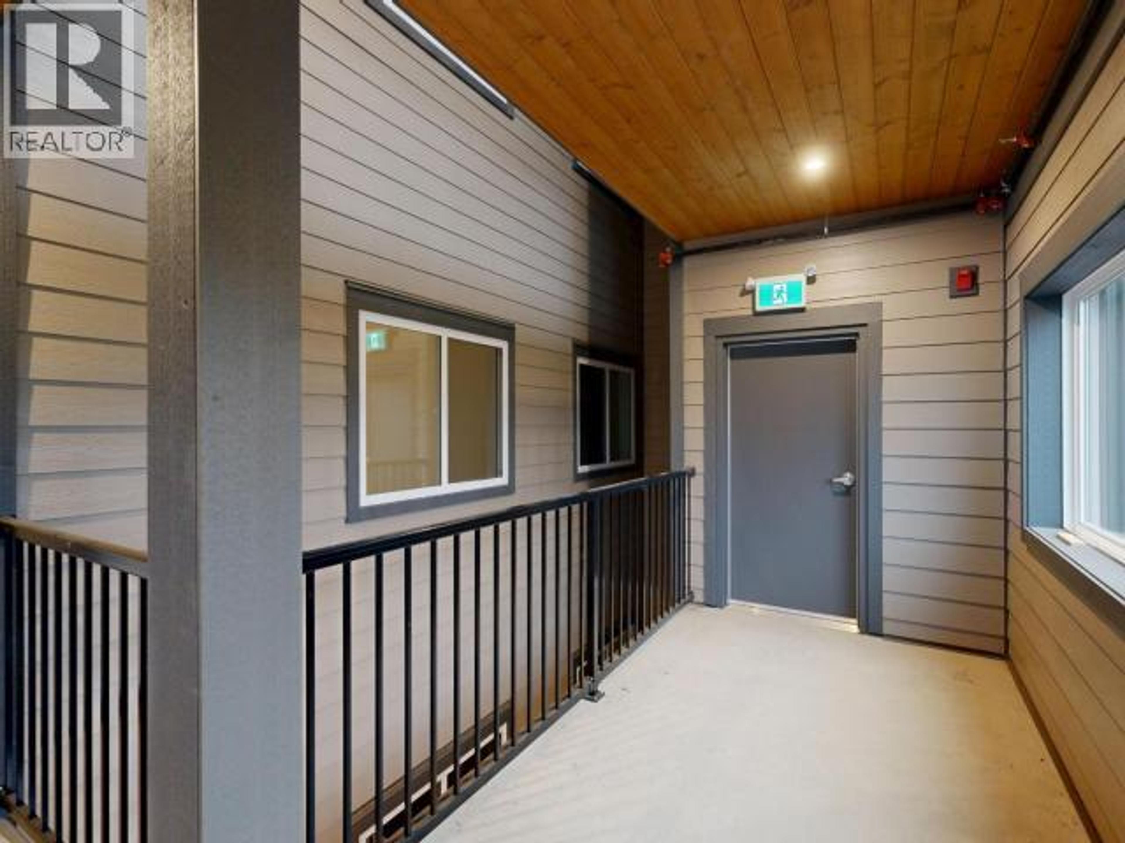 #C202 6900 BURNABY STREET - 23