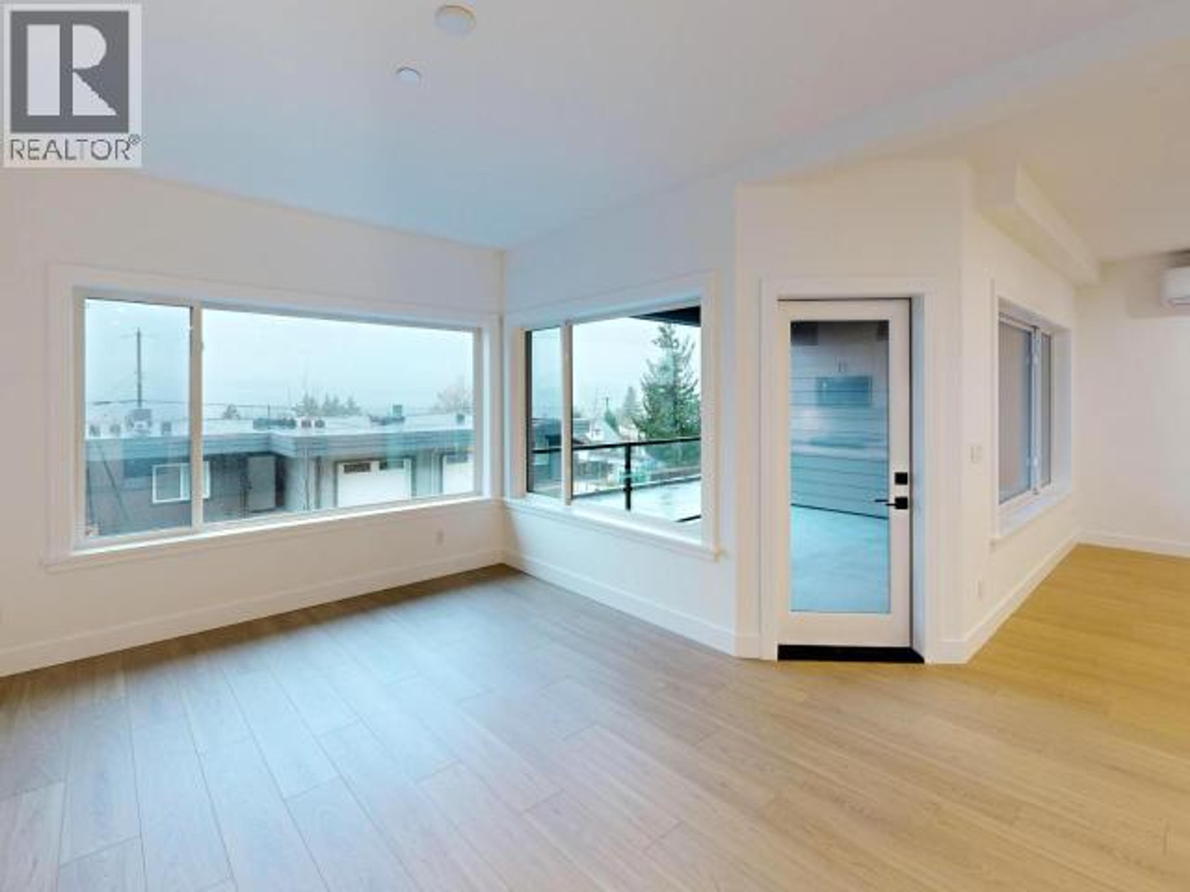 #C202 6900 BURNABY STREET - Image 3