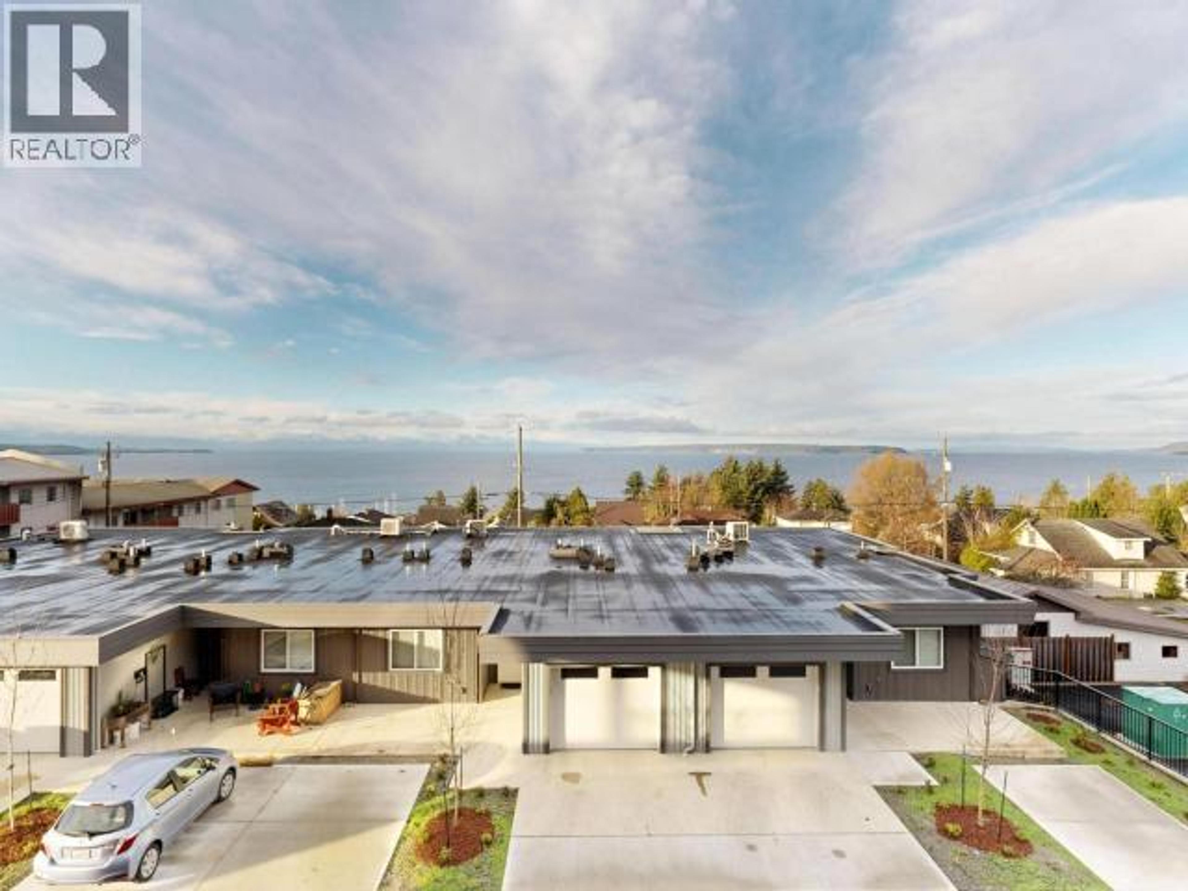 #C202 6900 BURNABY STREET - 5