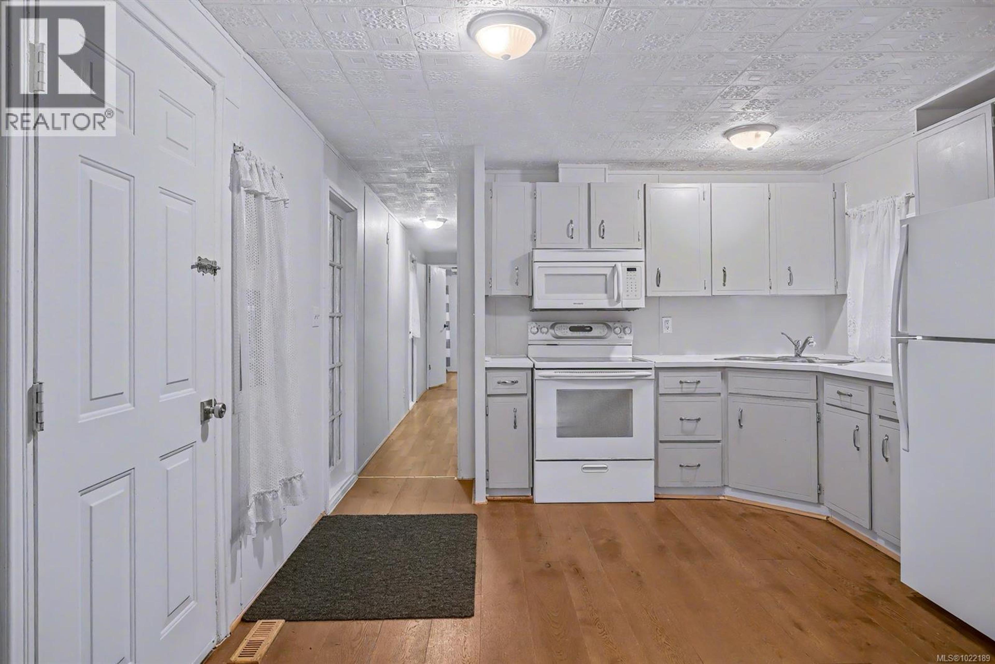 #104 1120 SHAWNIGAN MILL BAY RD - 15