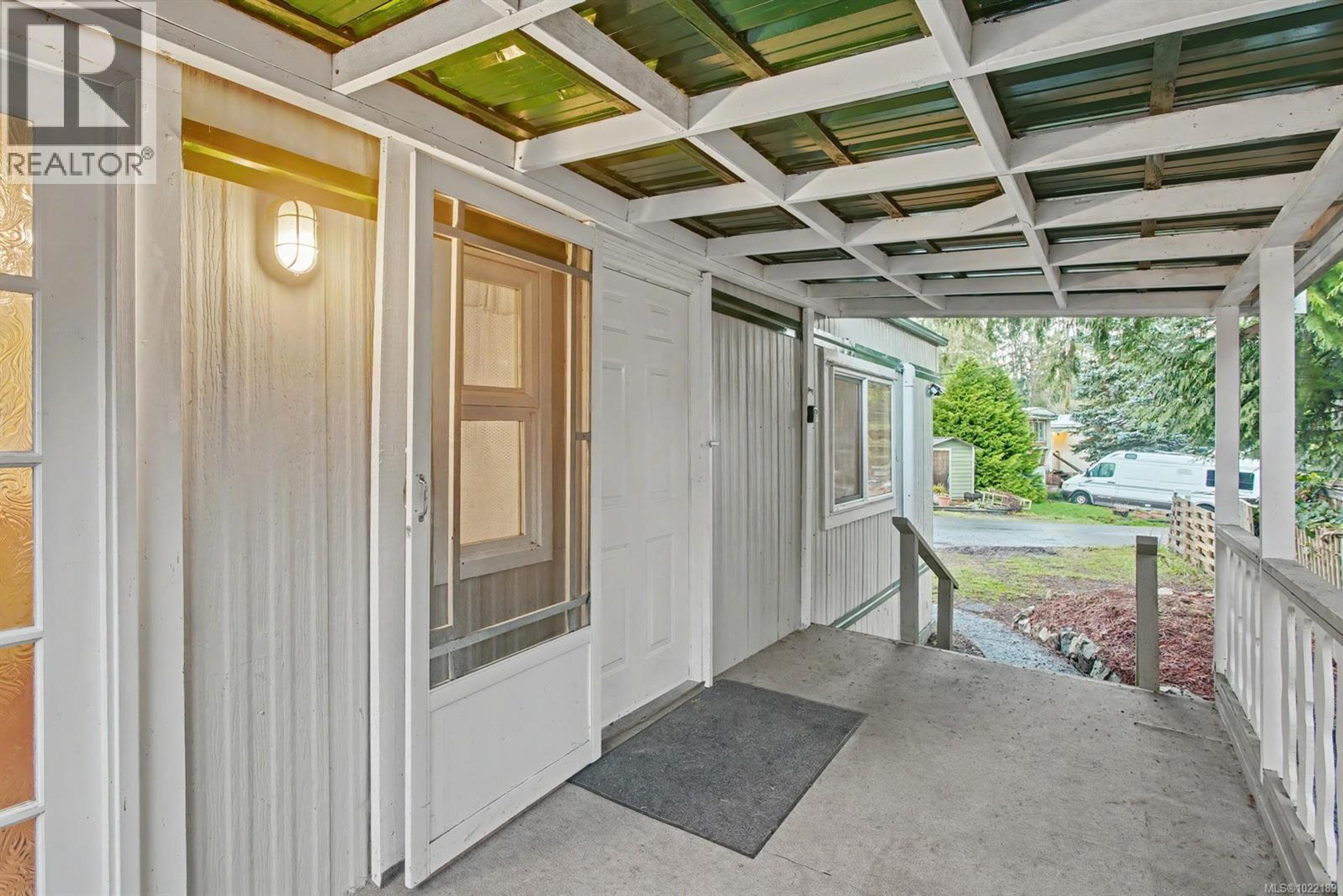 #104 1120 SHAWNIGAN MILL BAY RD - 5