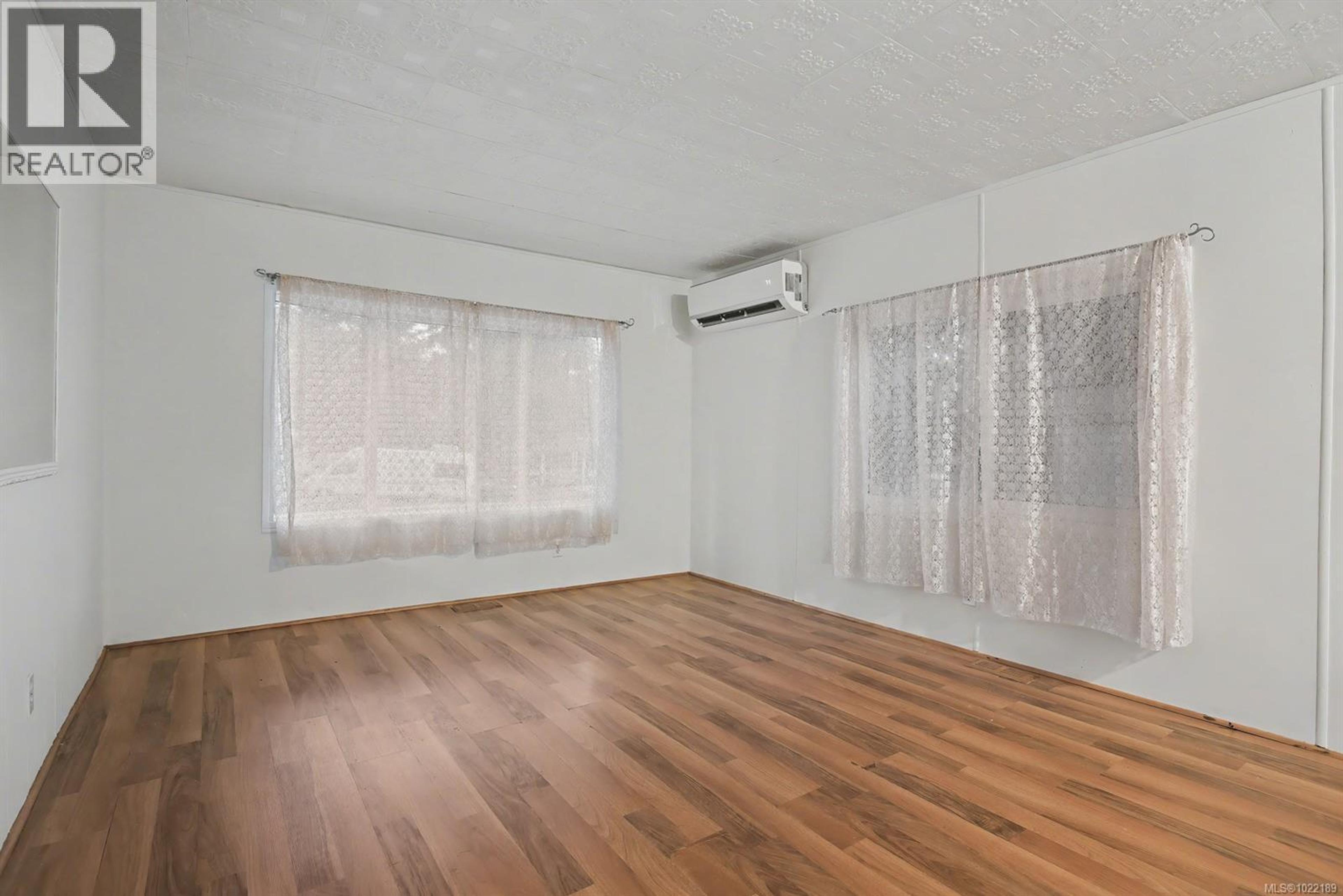 #104 1120 SHAWNIGAN MILL BAY RD - 23