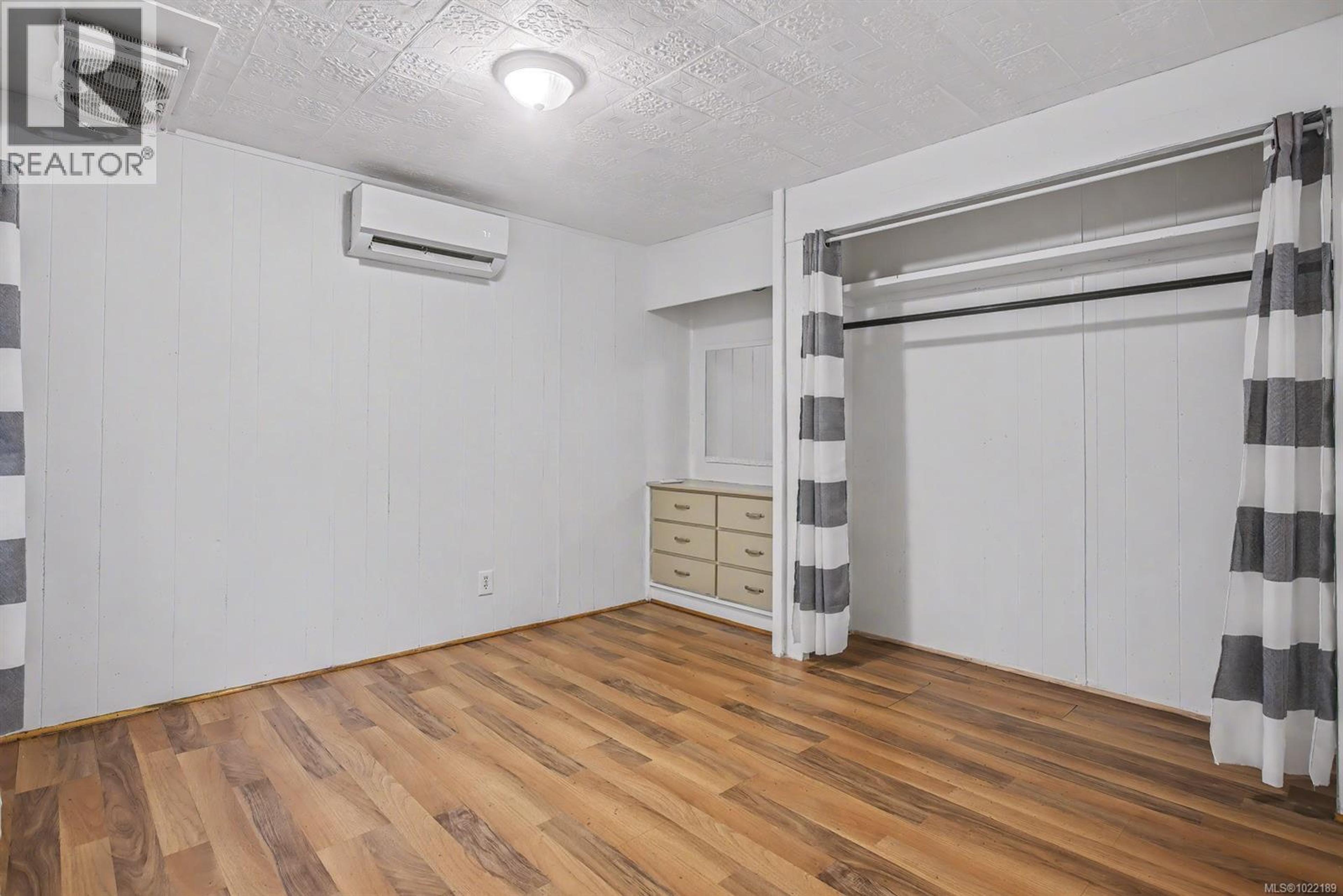 #104 1120 SHAWNIGAN MILL BAY RD - 31