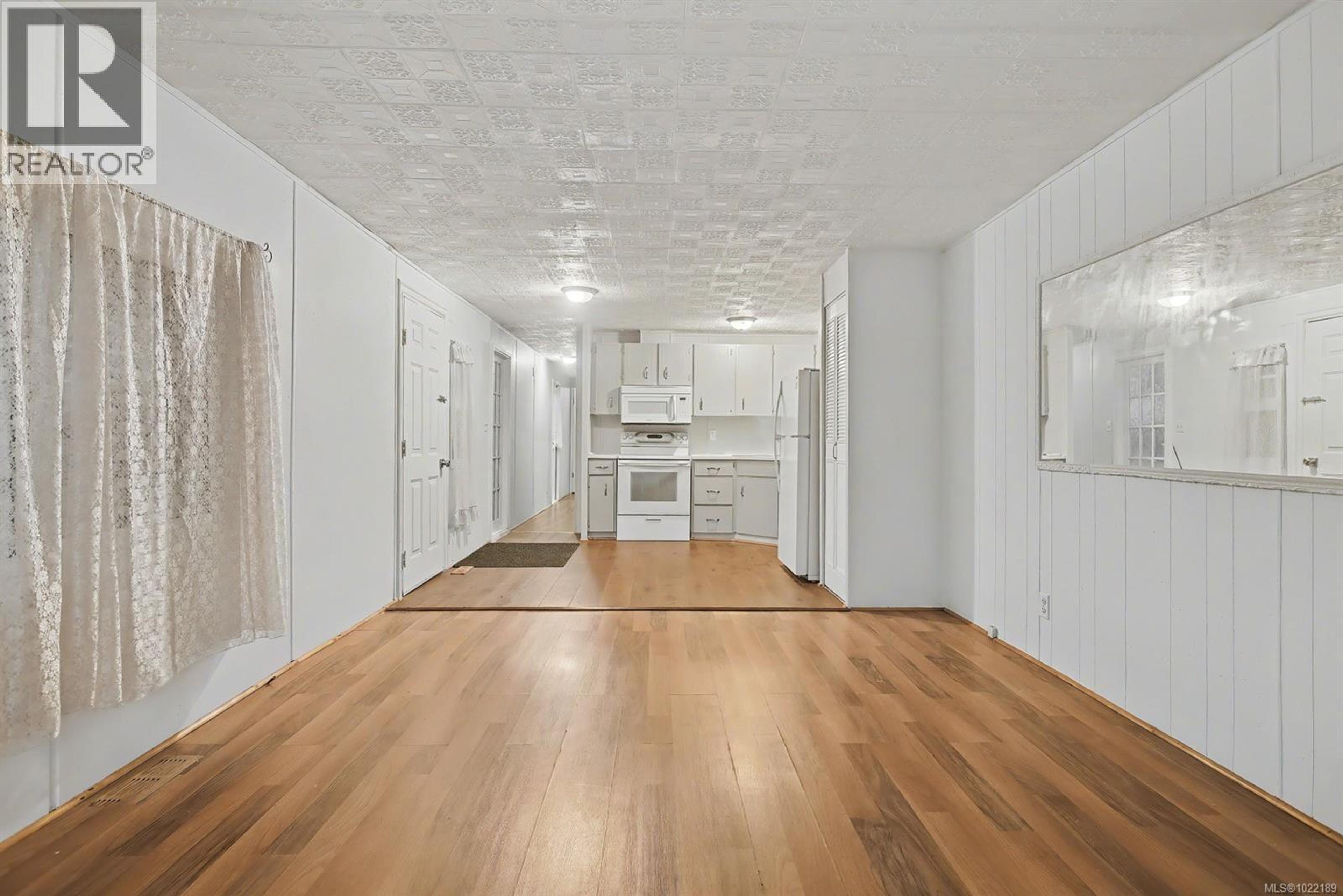 #104 1120 SHAWNIGAN MILL BAY RD - 21