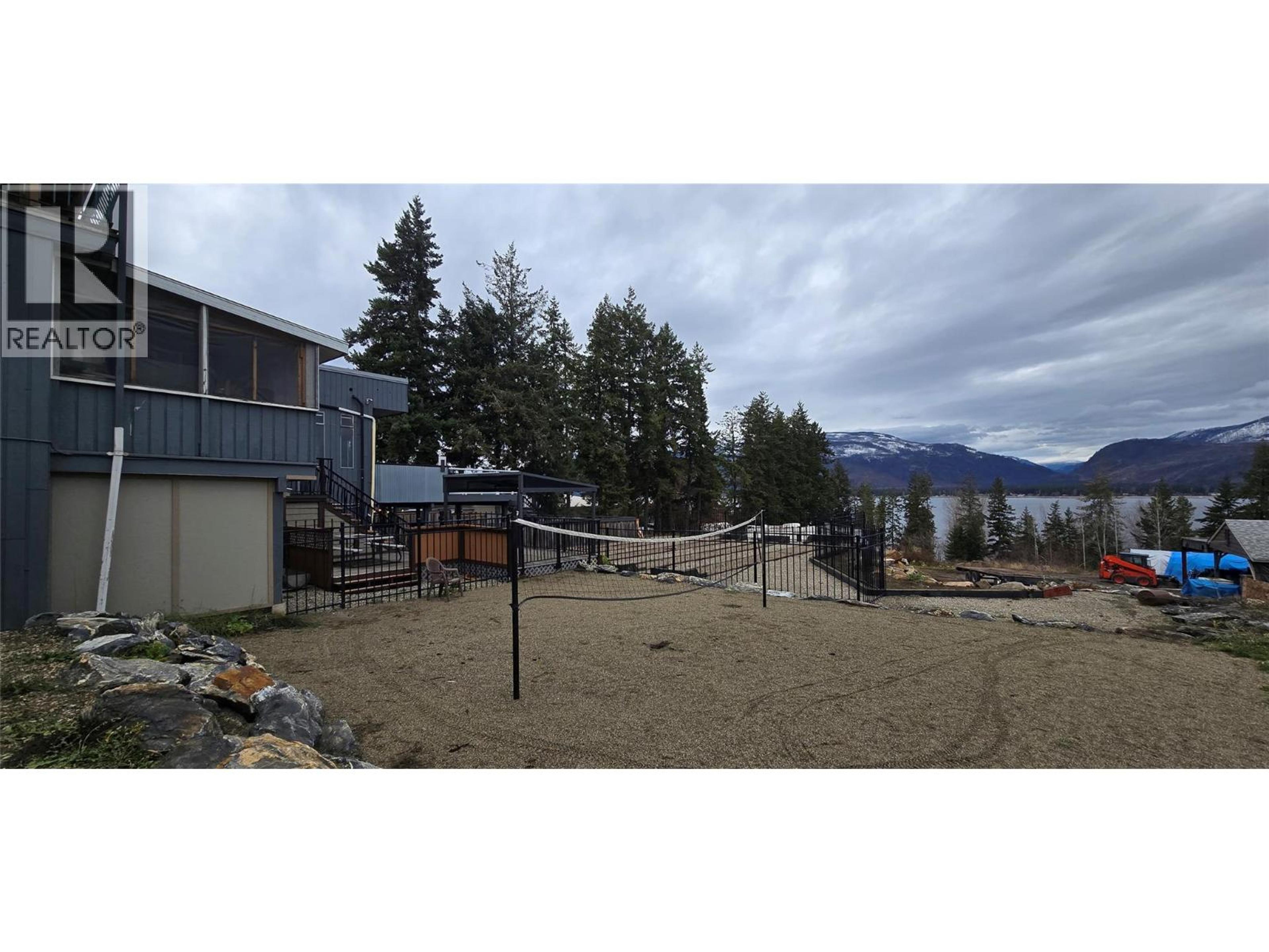 1277 TRANS CANADA HIGHWAY - 13