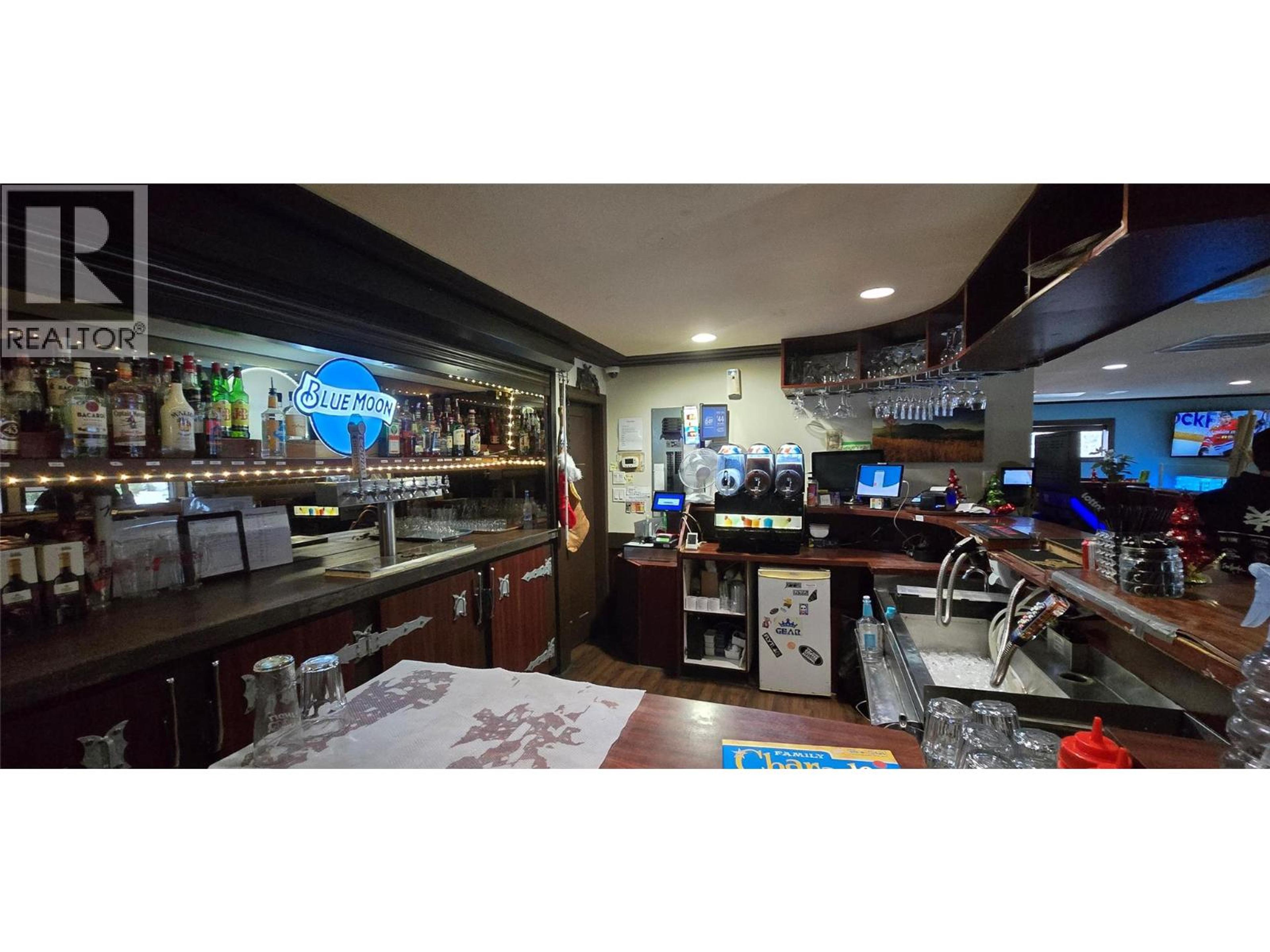 1277 TRANS CANADA HIGHWAY - 18