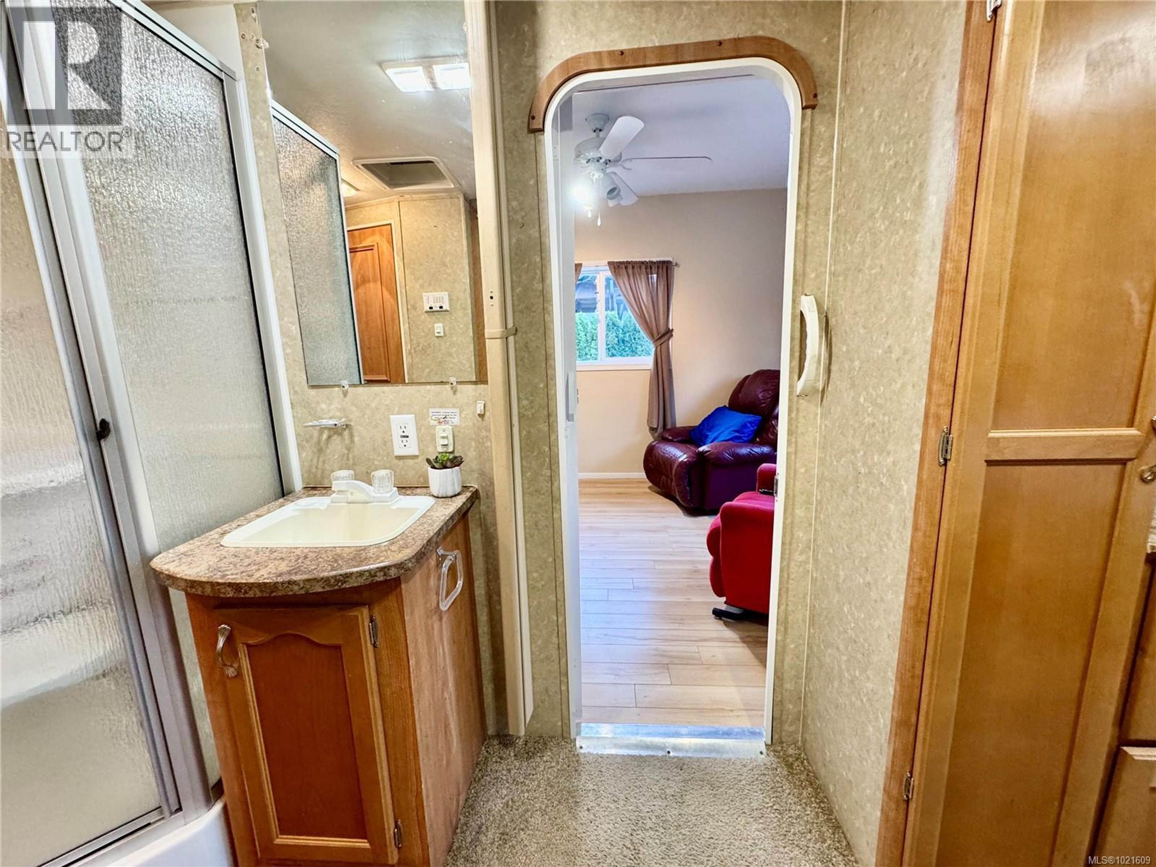 #19 8631 SOUTH SHORE RD - 24