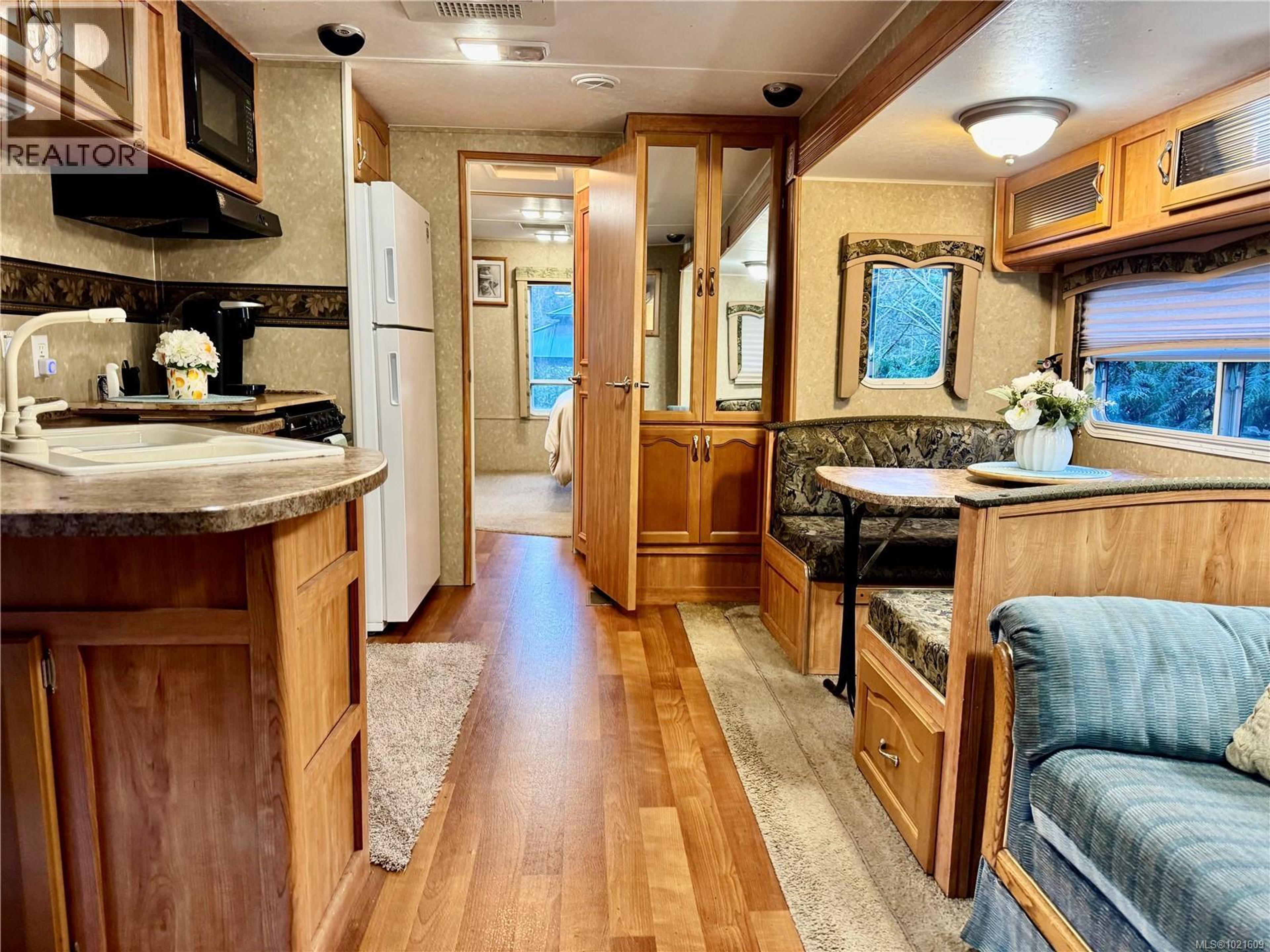 #19 8631 SOUTH SHORE RD - 10