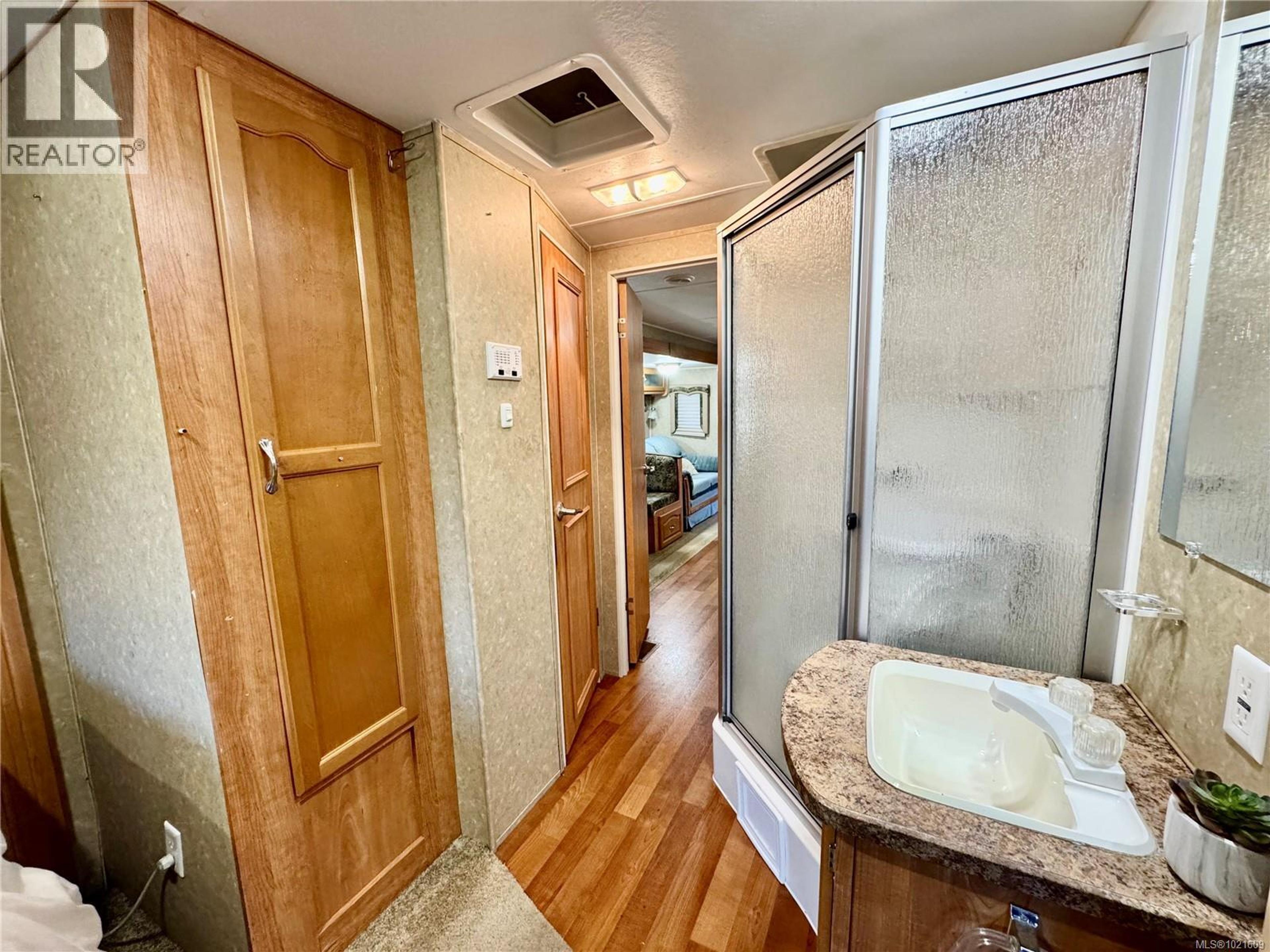 #19 8631 SOUTH SHORE RD - 19