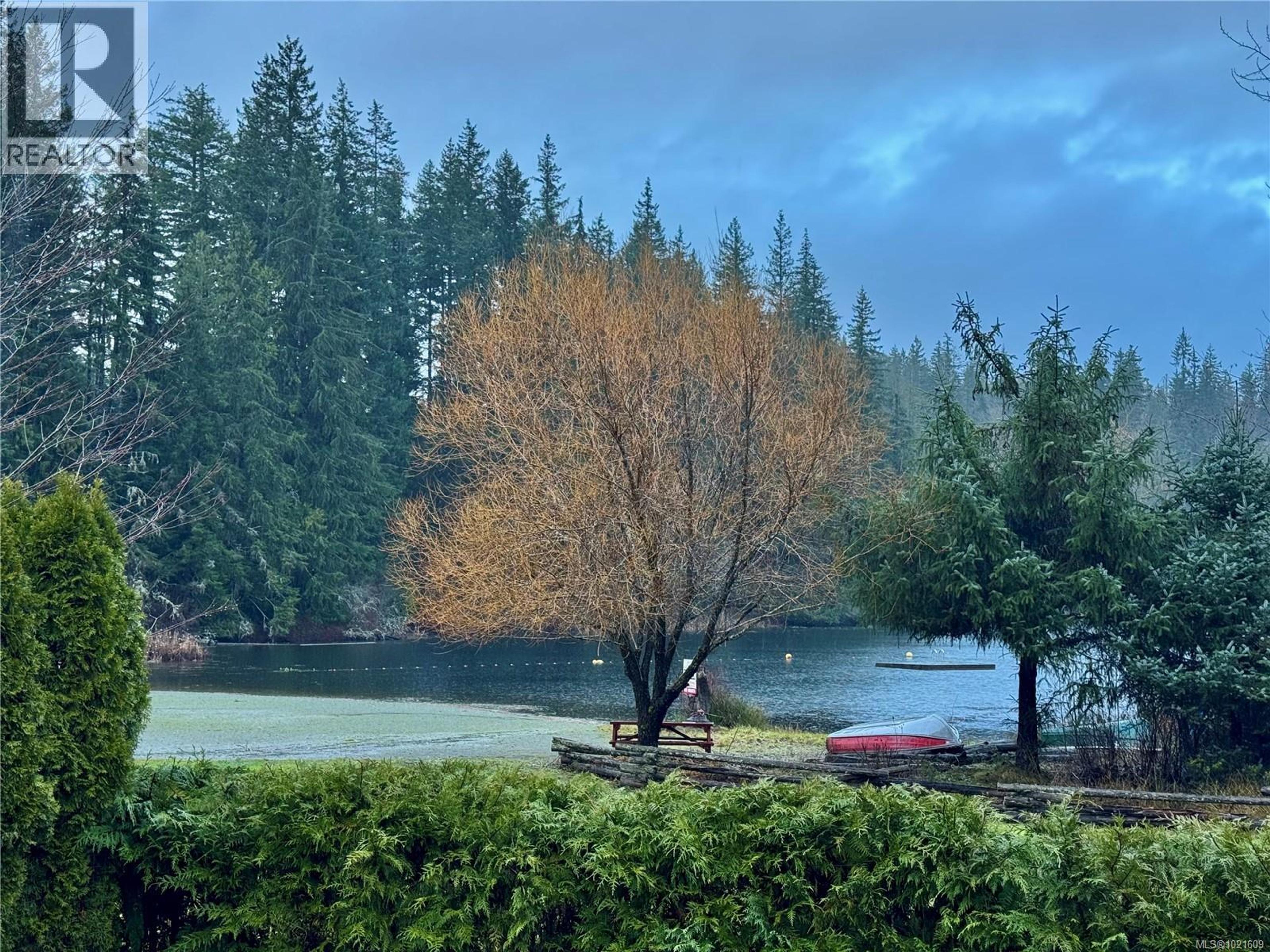 #19 8631 SOUTH SHORE RD - 37