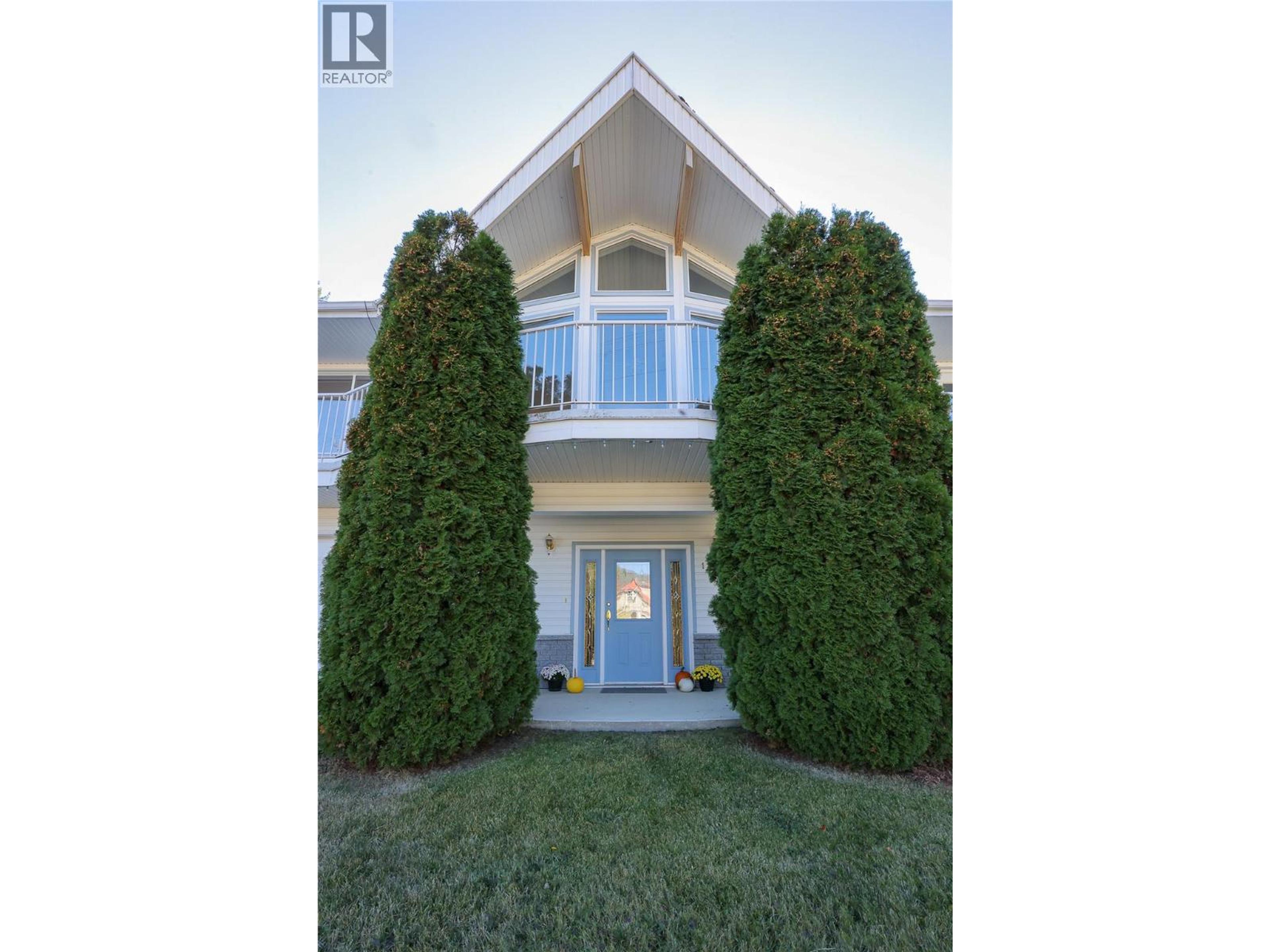 1495 VICTORIA AVENUE - Image 3