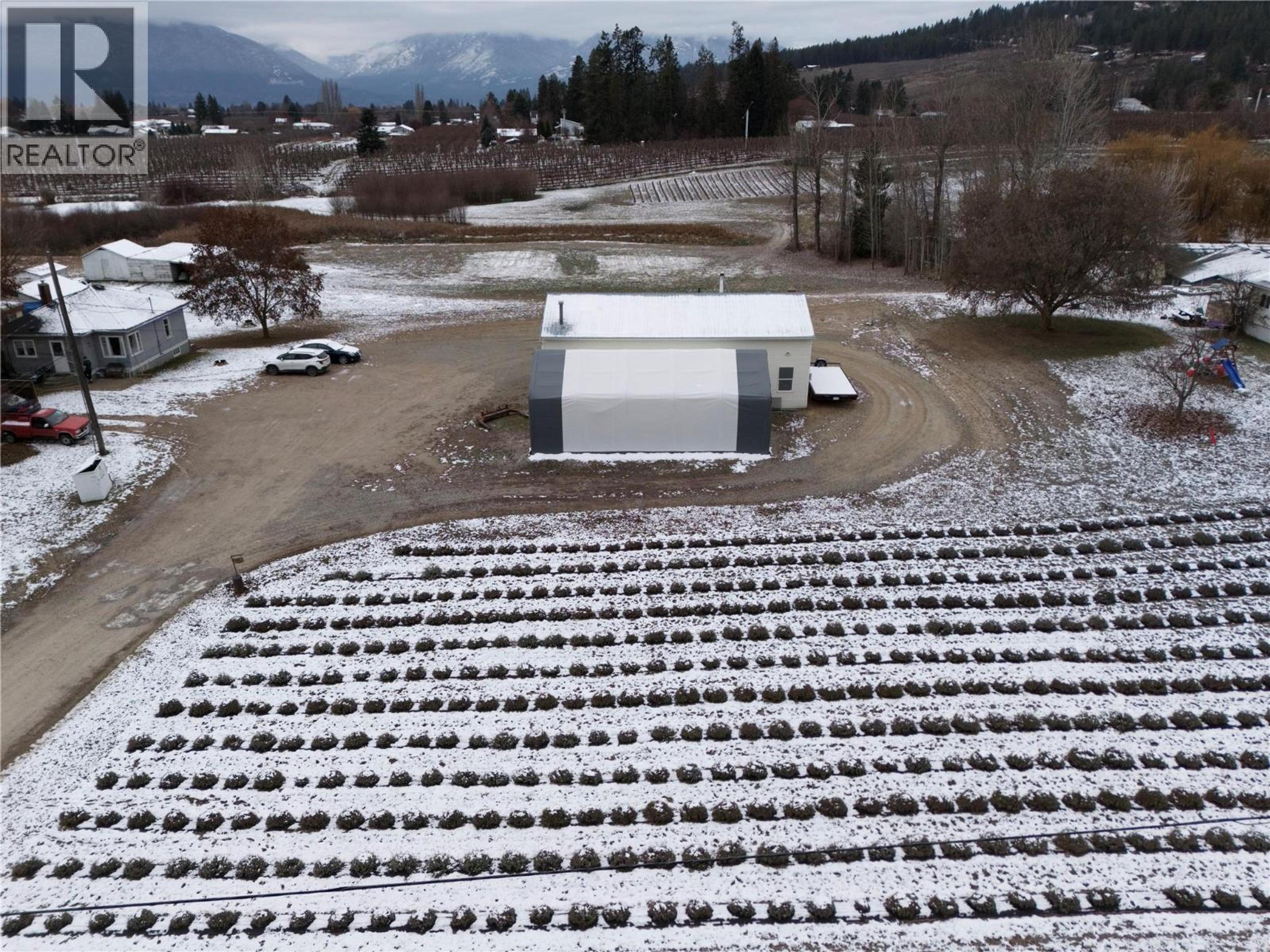 105 36 AVENUE - Image 12