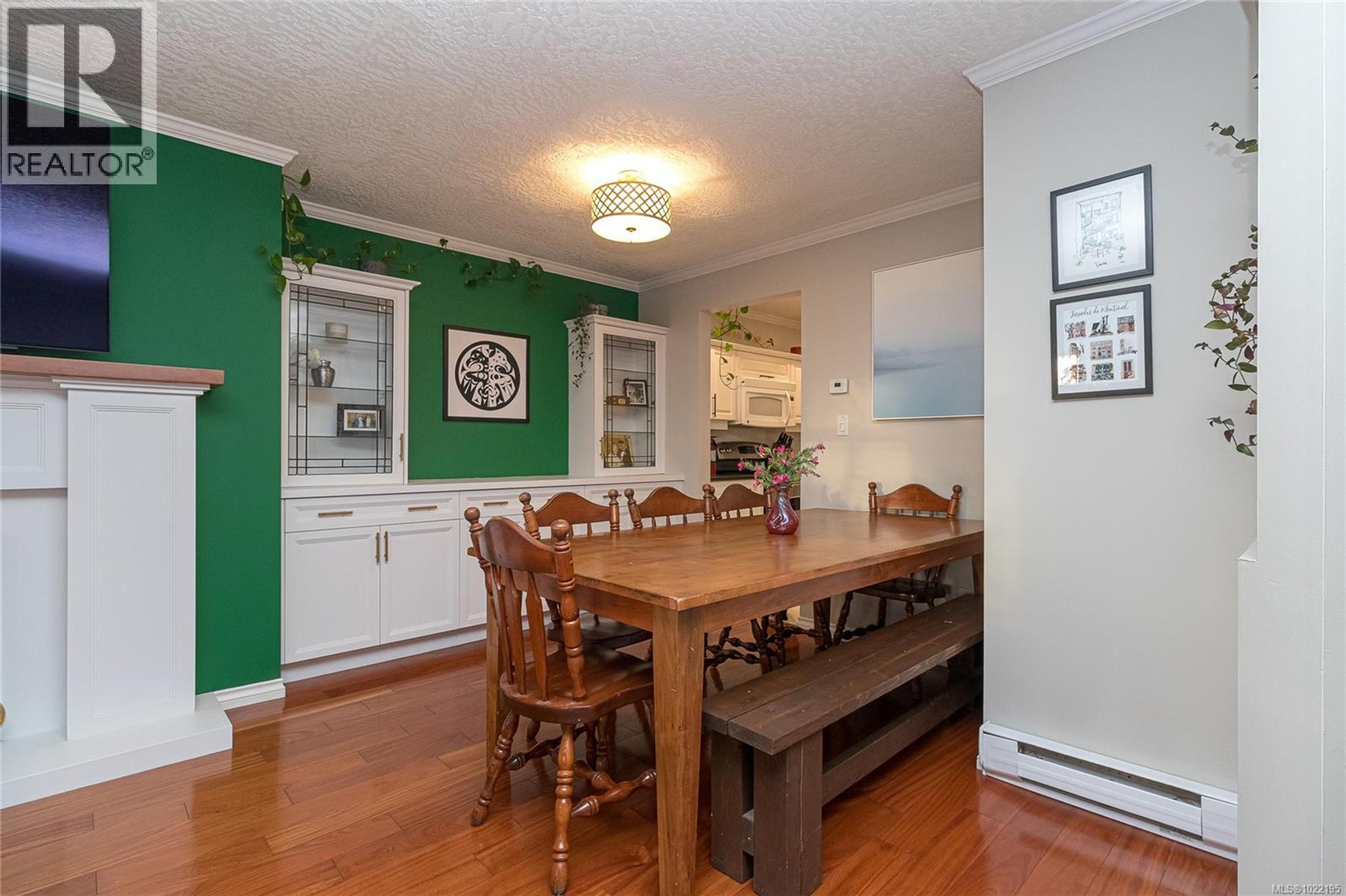 #33 909 ADMIRALS RD - 11