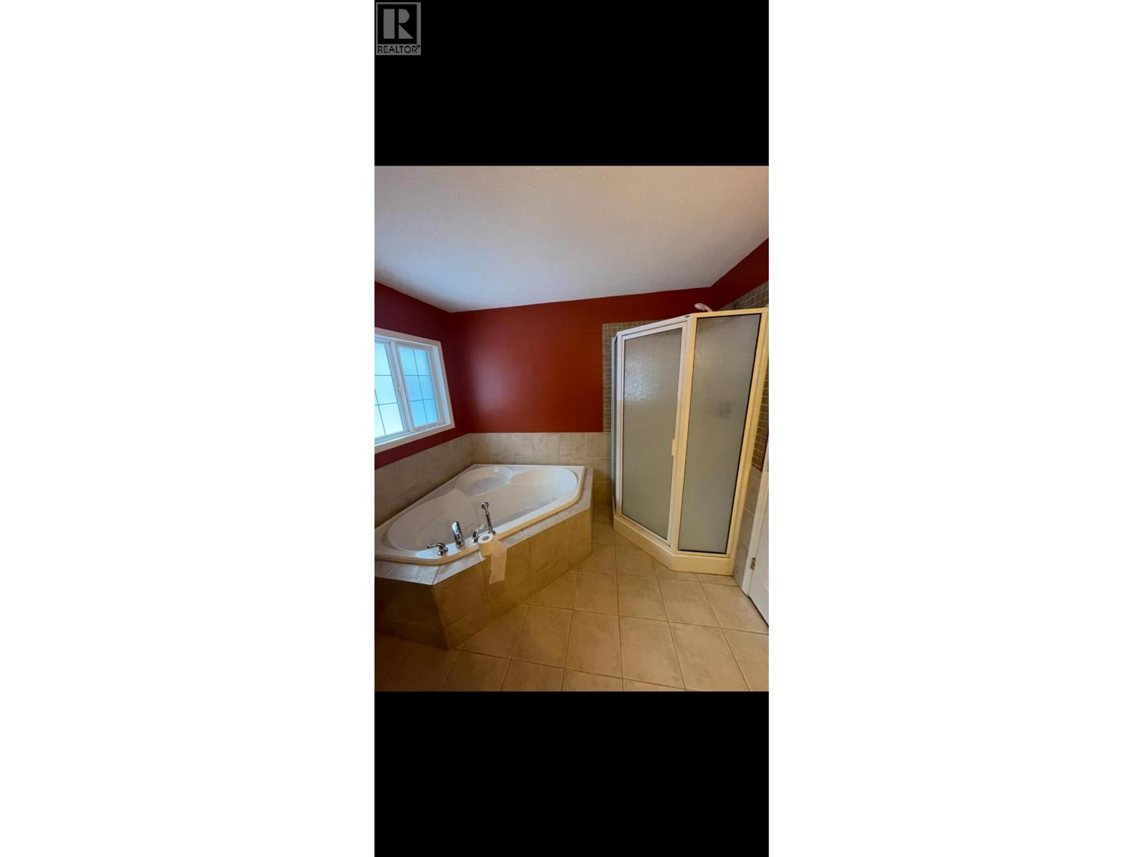 4994 DONSLEEQUA ROAD - 24