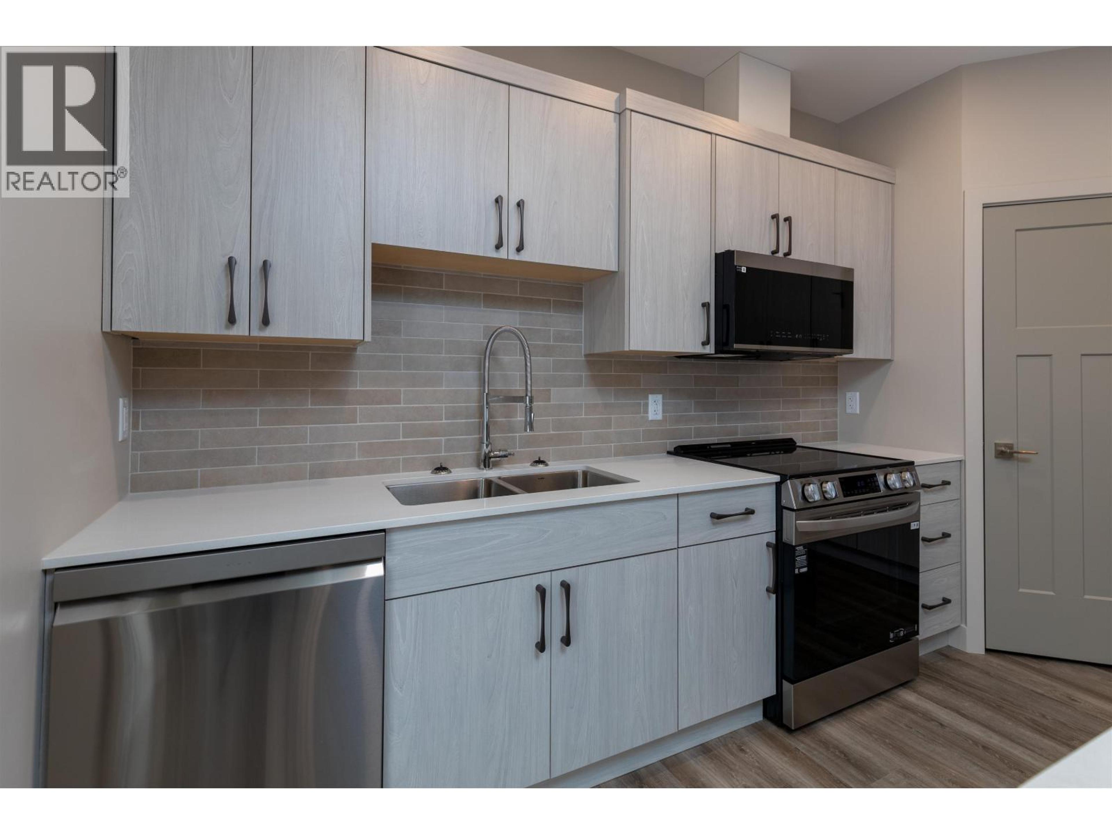 4005 NASH DRIVE - 10