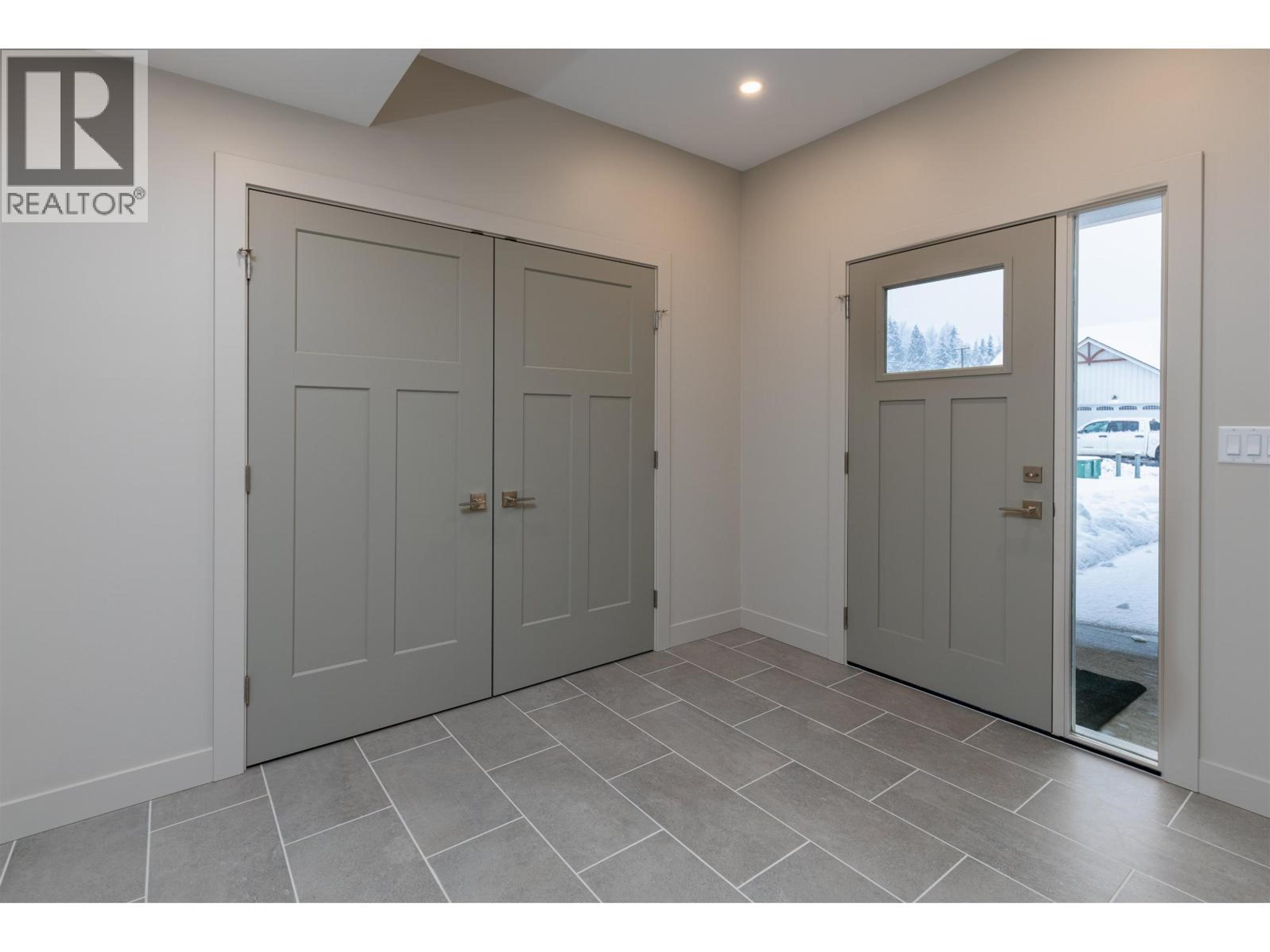 4005 NASH DRIVE - Image 3