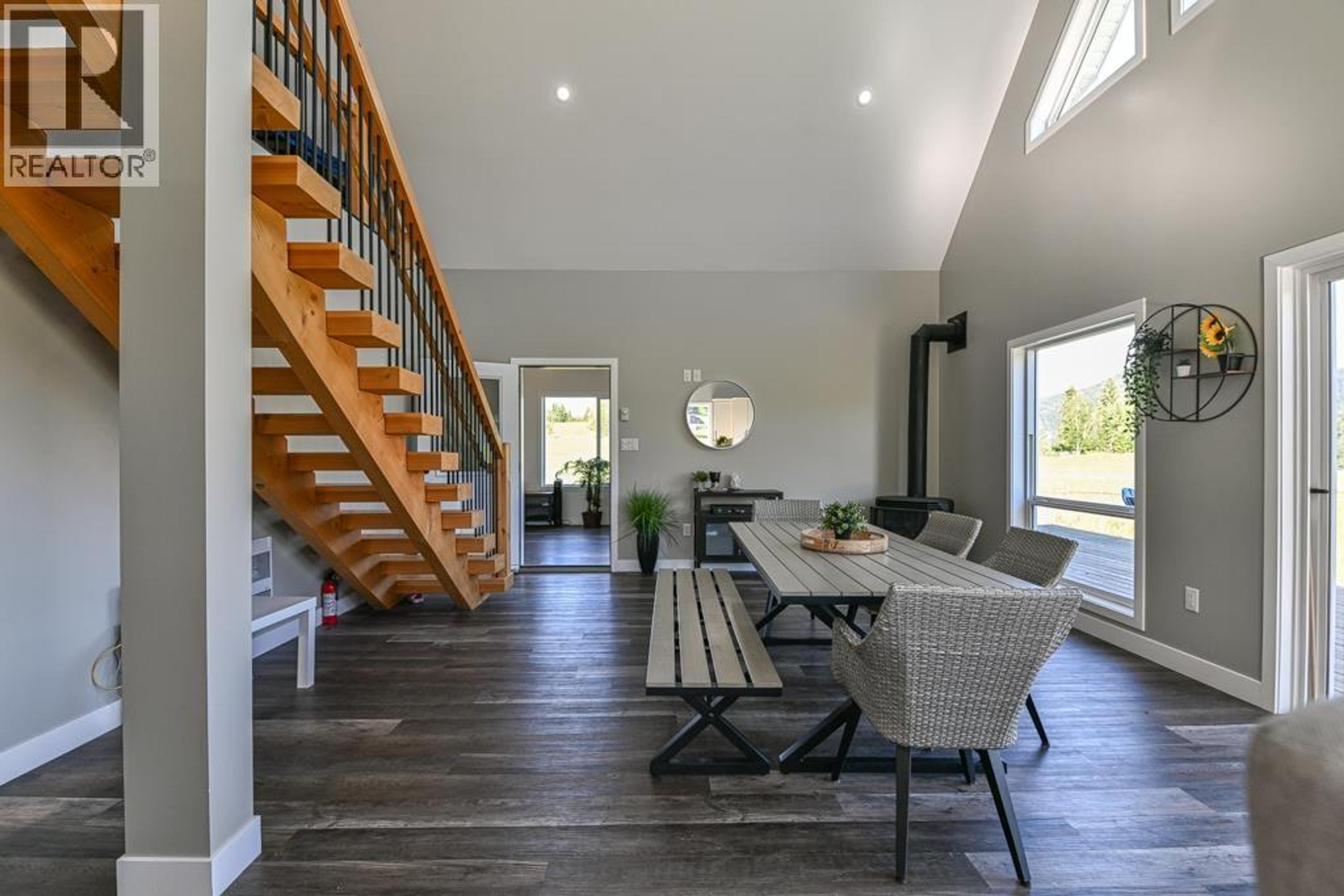 3963 CANIMVIEW DRIVE - 26