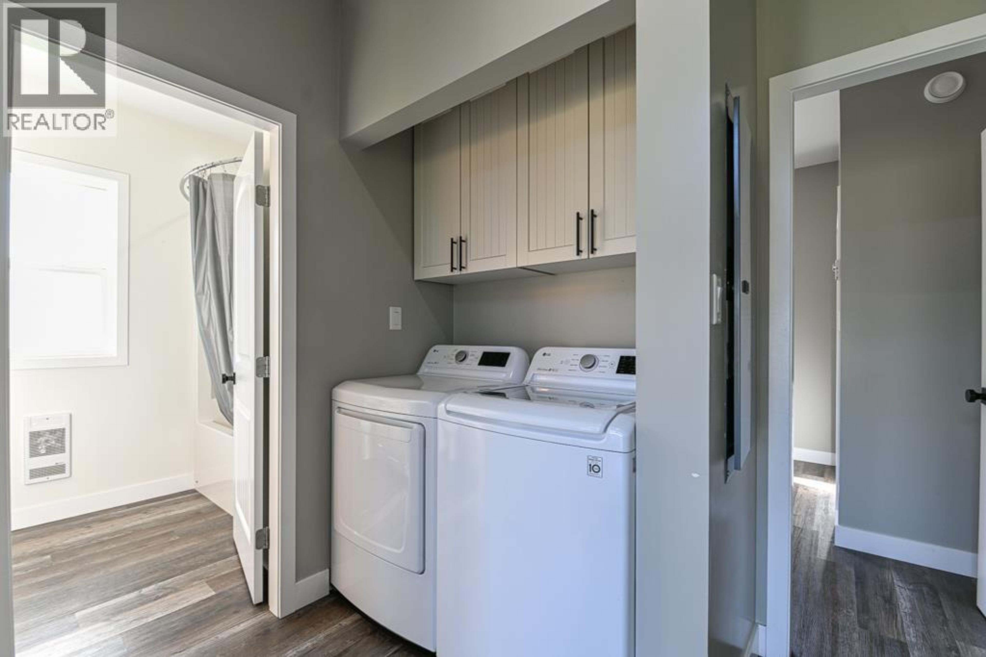 3963 CANIMVIEW DRIVE - 29