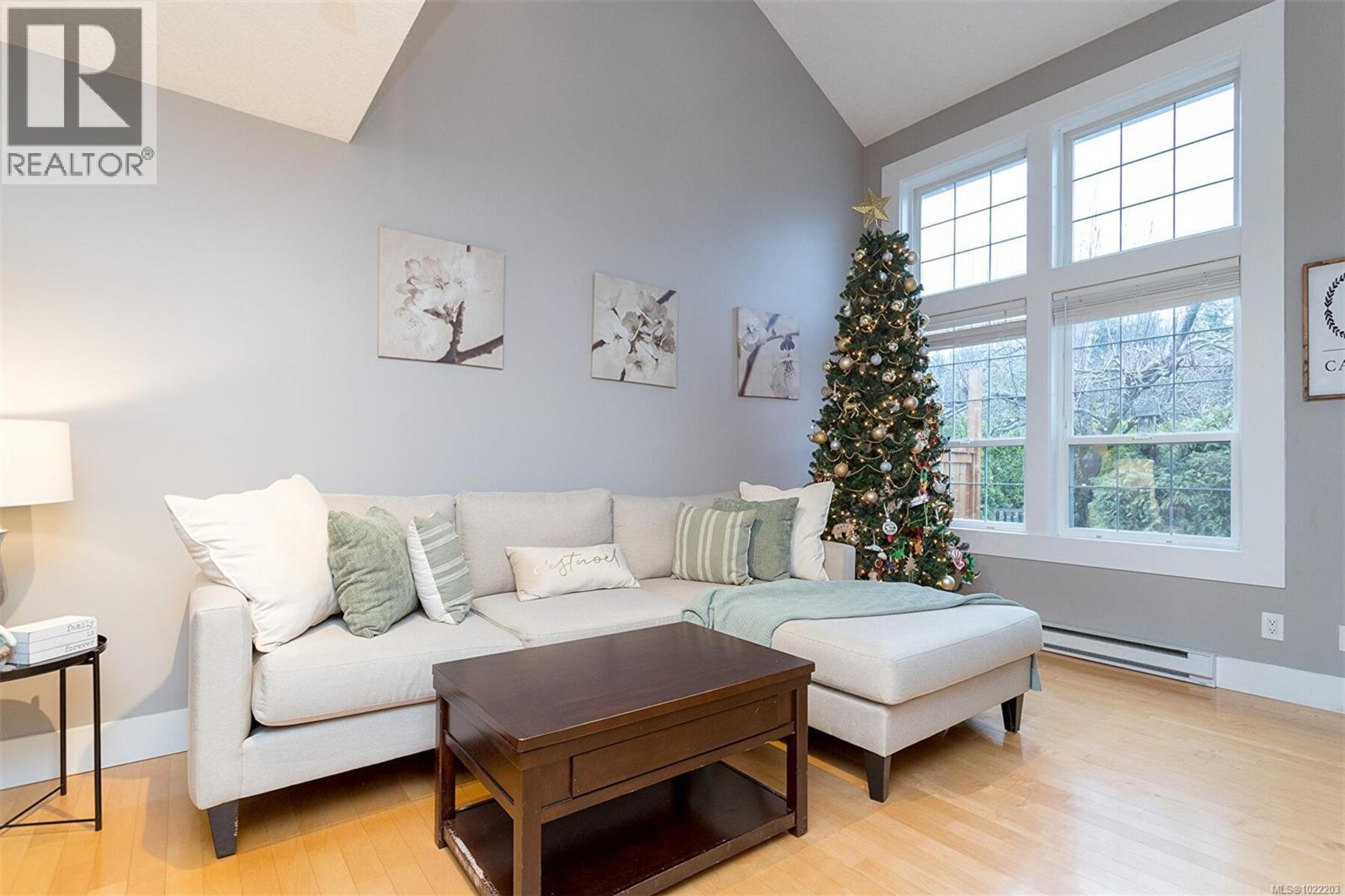 3649 HOLLAND AVE - 16