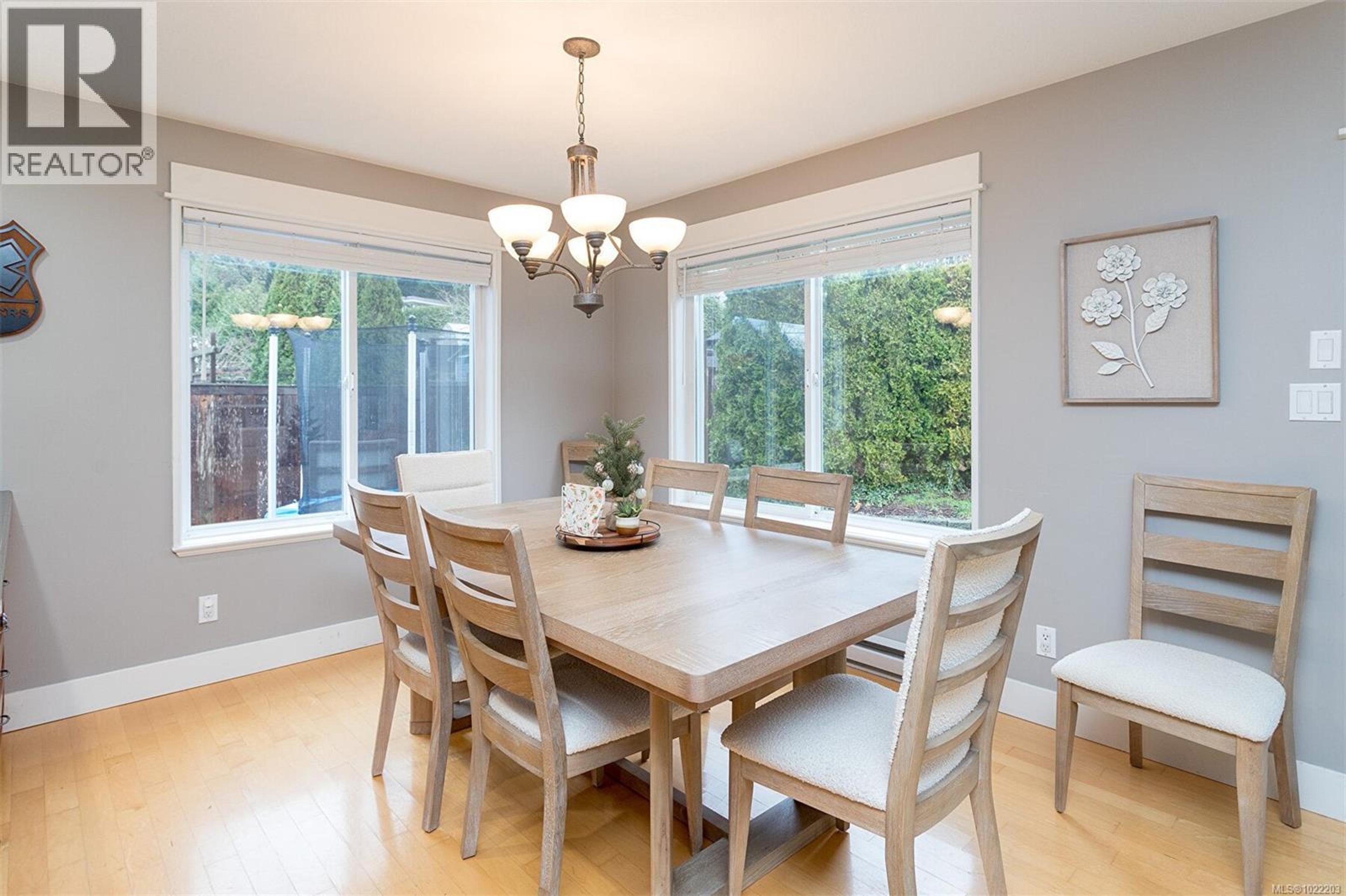 3649 HOLLAND AVE - 10