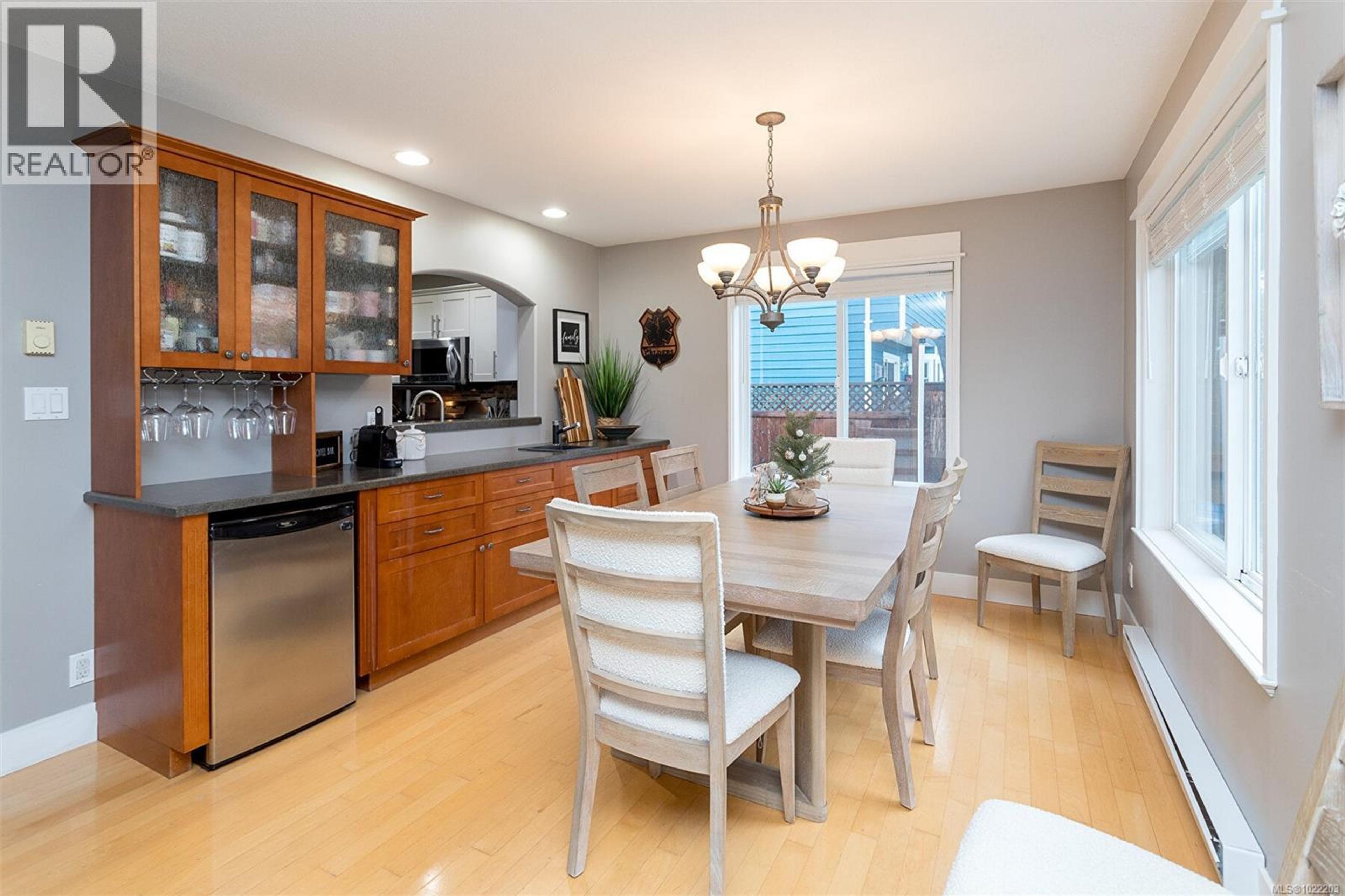 3649 HOLLAND AVE - 9