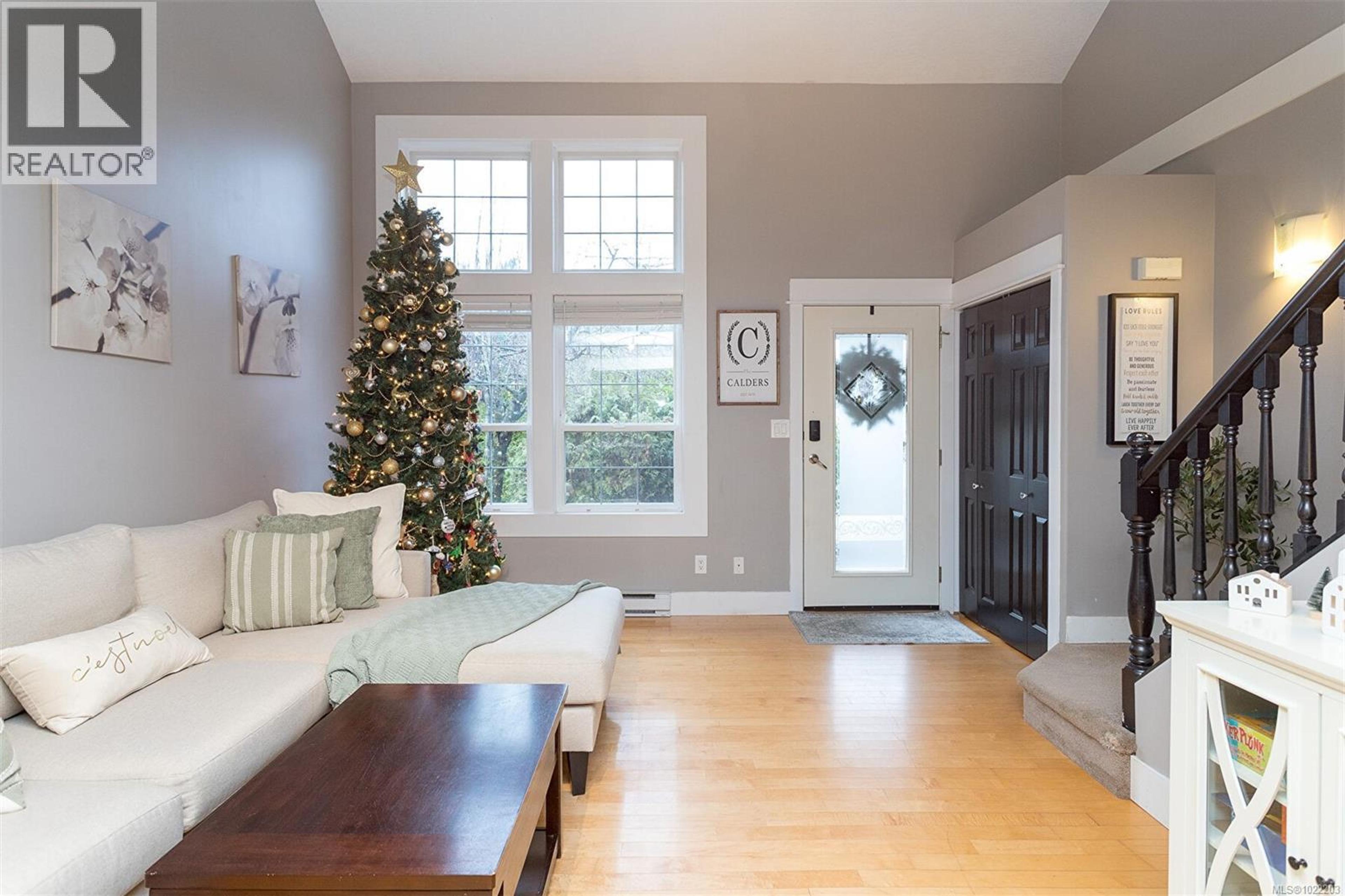 3649 HOLLAND AVE - 17