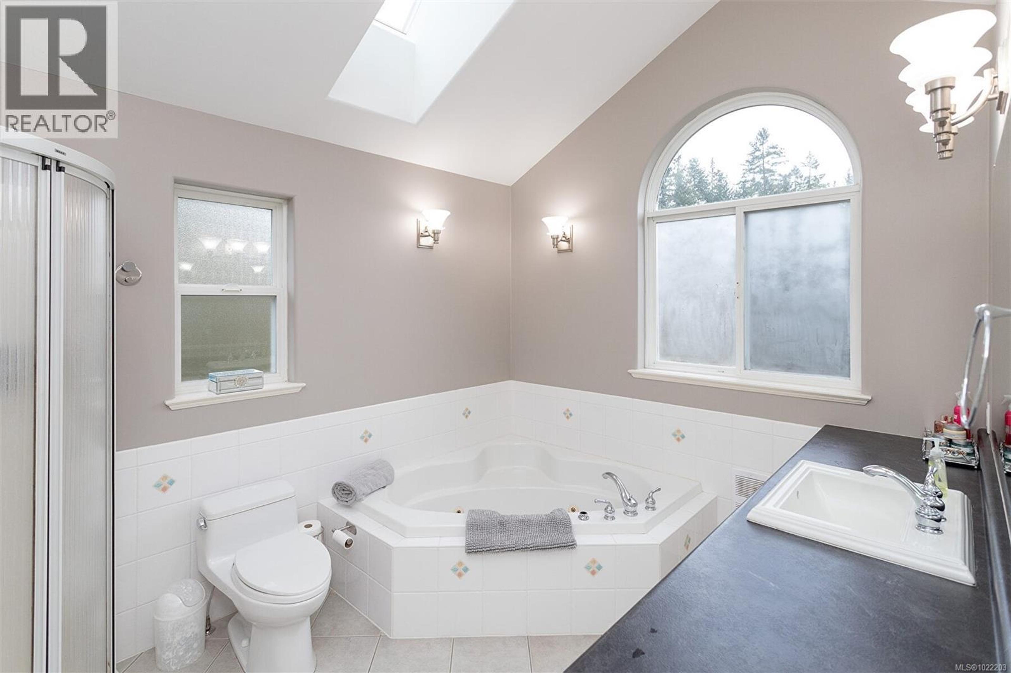 3649 HOLLAND AVE - 21